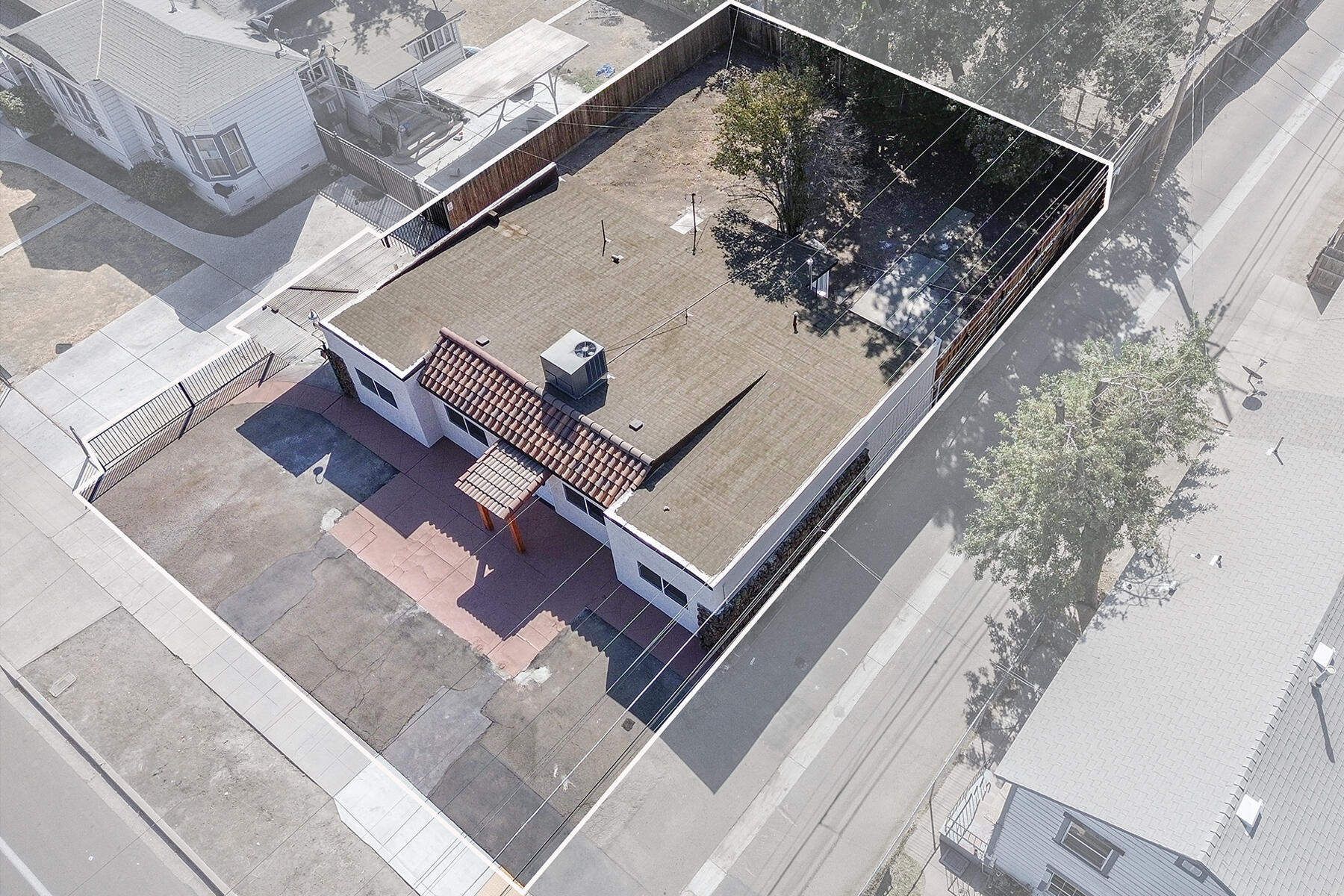 317 W Tulare Ave, Tulare, CA 93274