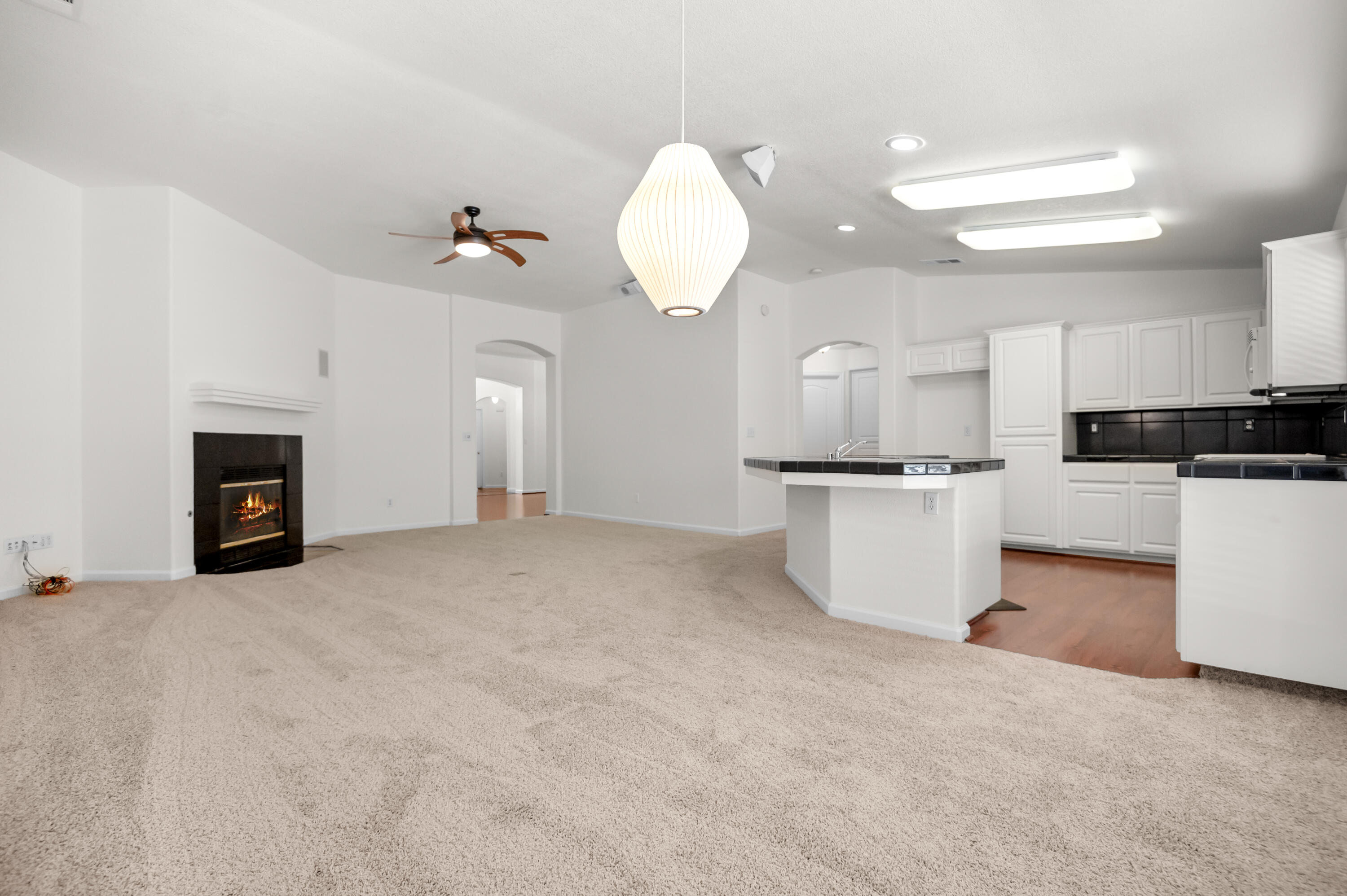 2516 E Cherry Ave, Visalia, CA 93292