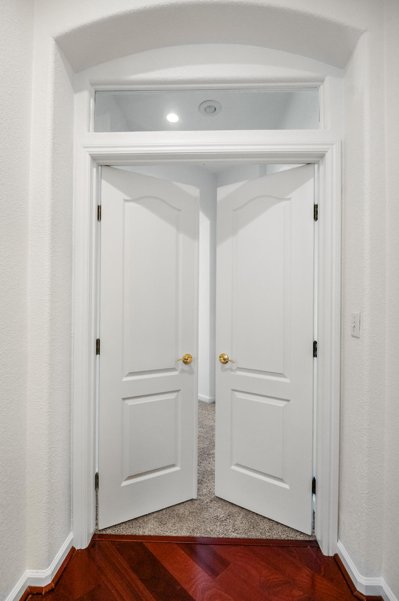 2516 E Cherry Ave, Visalia, CA 93292
