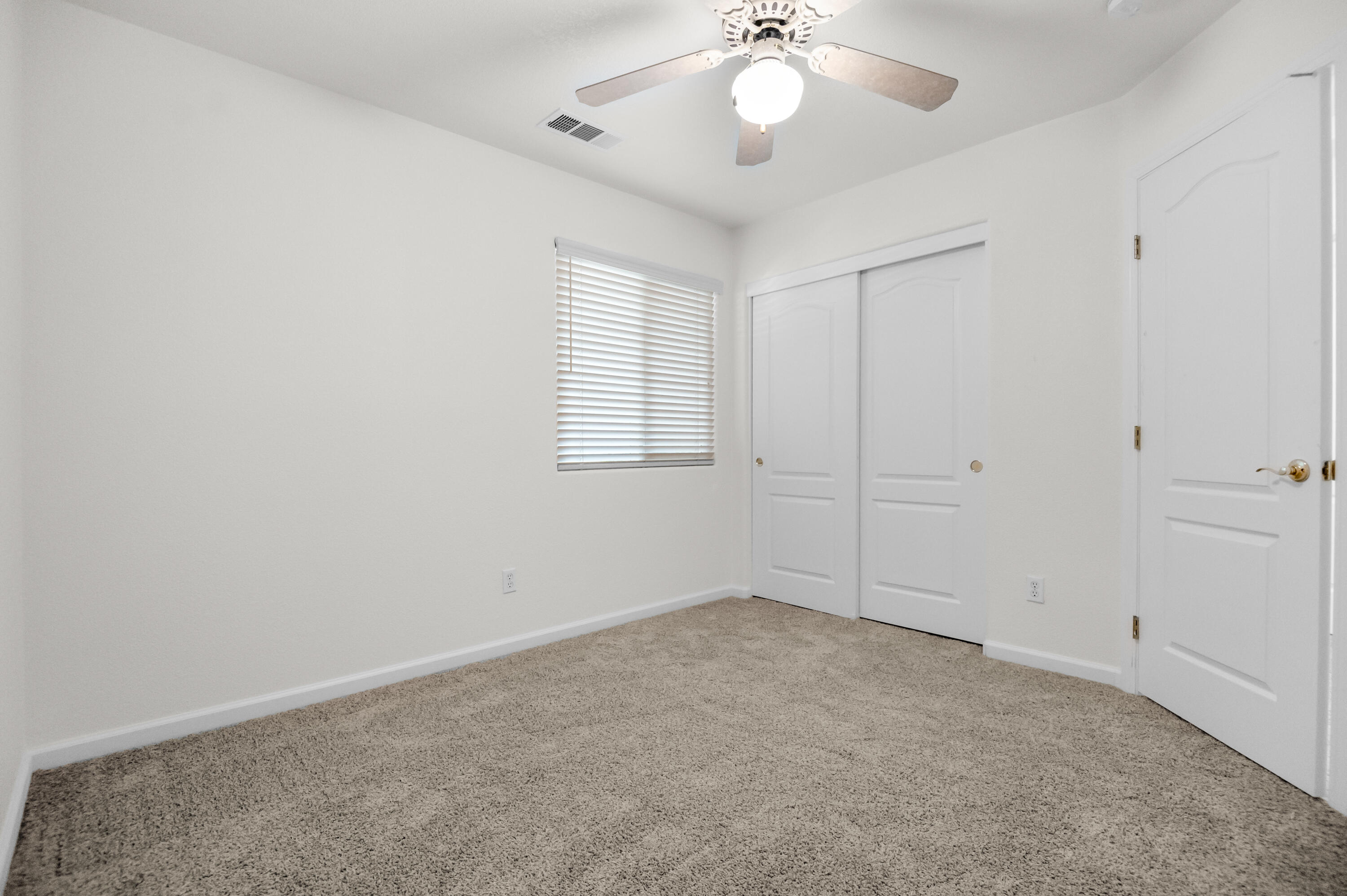 2516 E Cherry Ave, Visalia, CA 93292