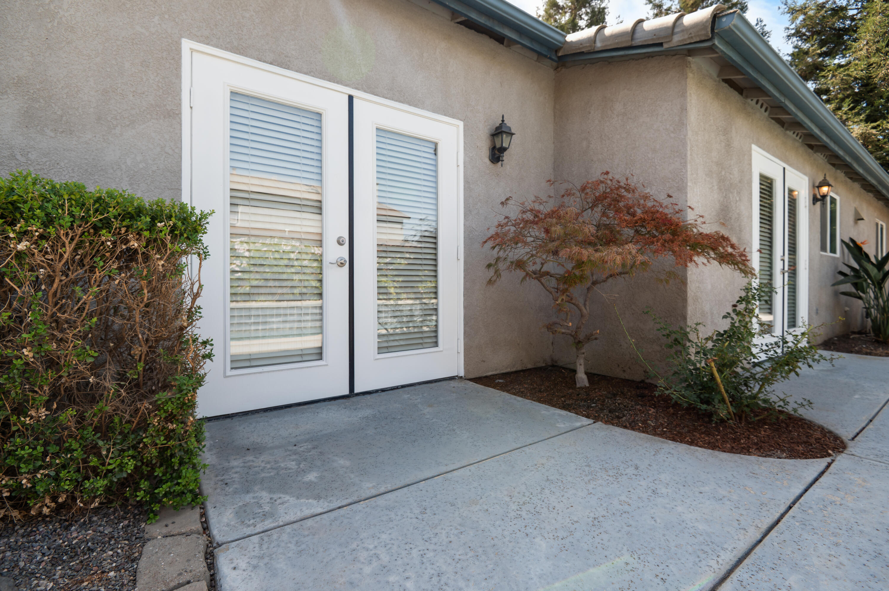 2516 E Cherry Ave, Visalia, CA 93292