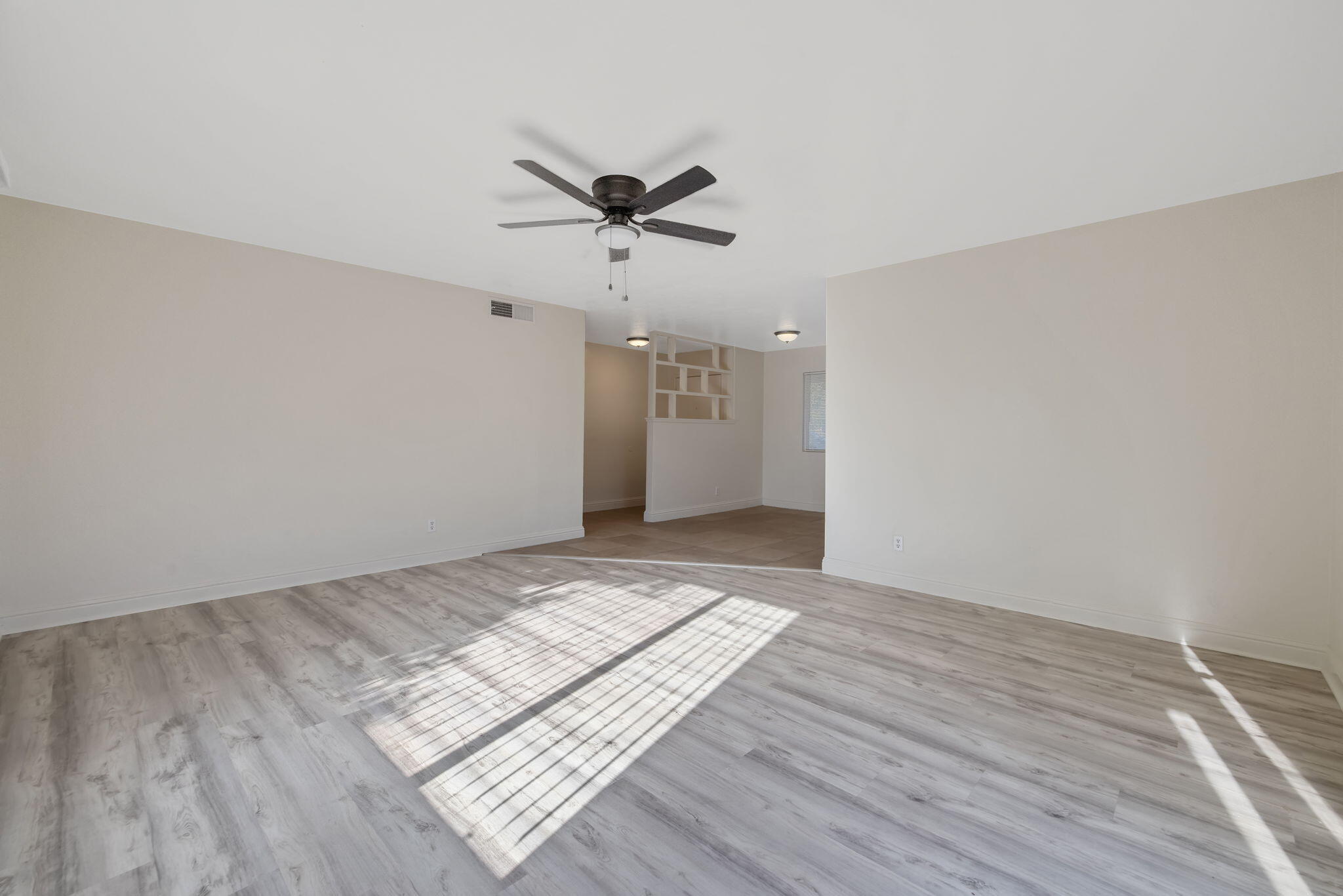 151 N C St, Tulare, CA 93274