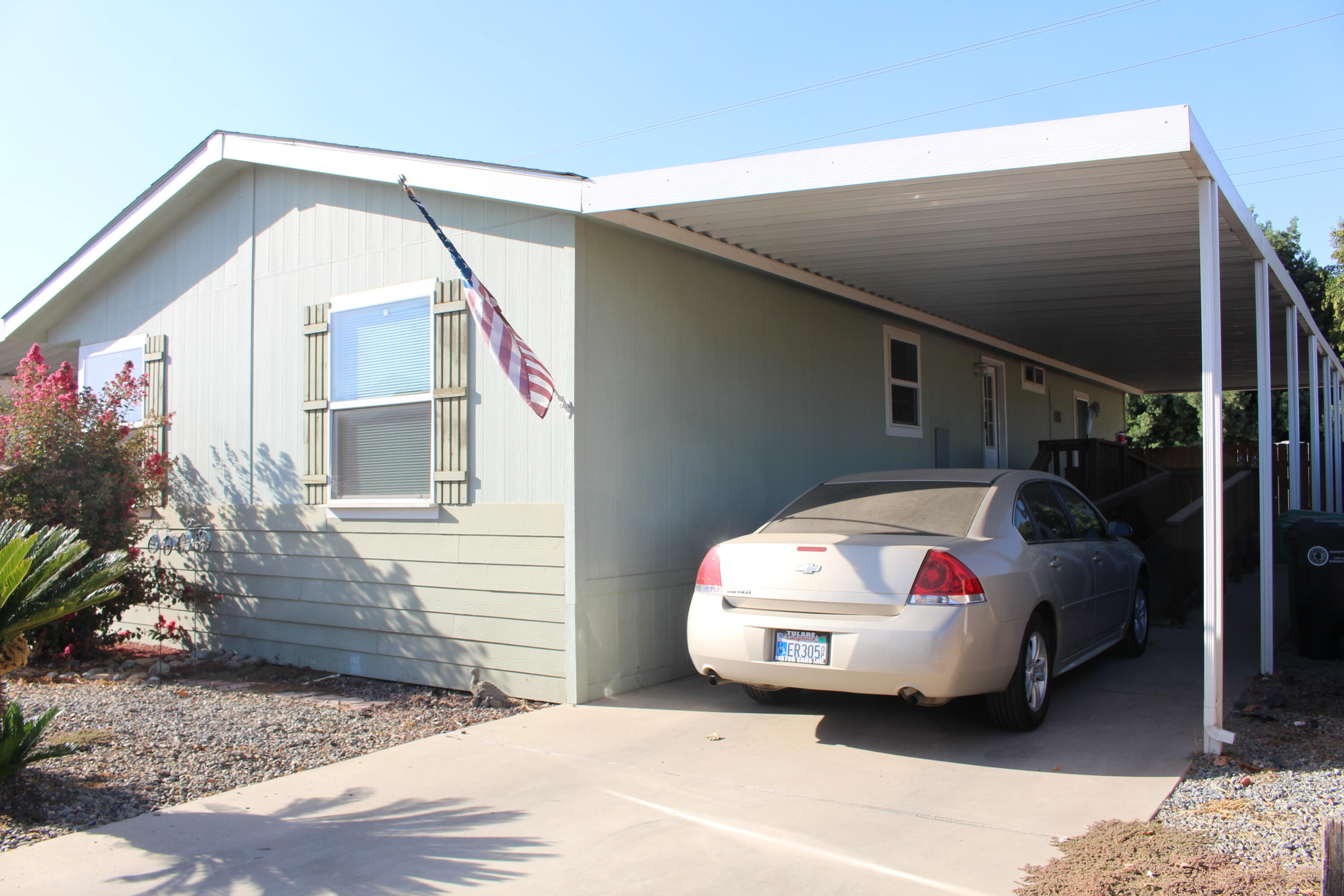 100 S Westwood St #20, Porterville, CA 93257