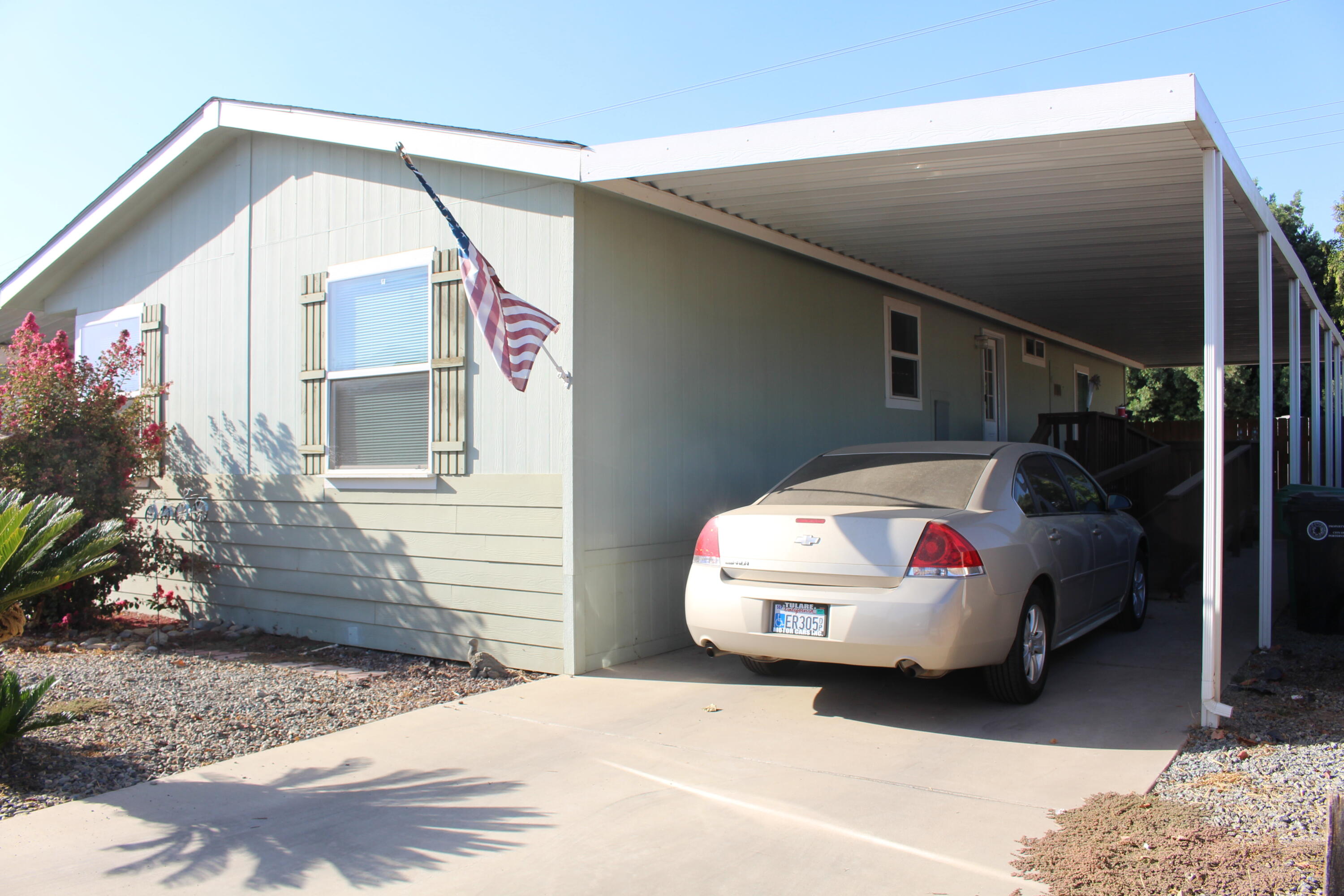 100 S Westwood St #20, Porterville, CA 93257
