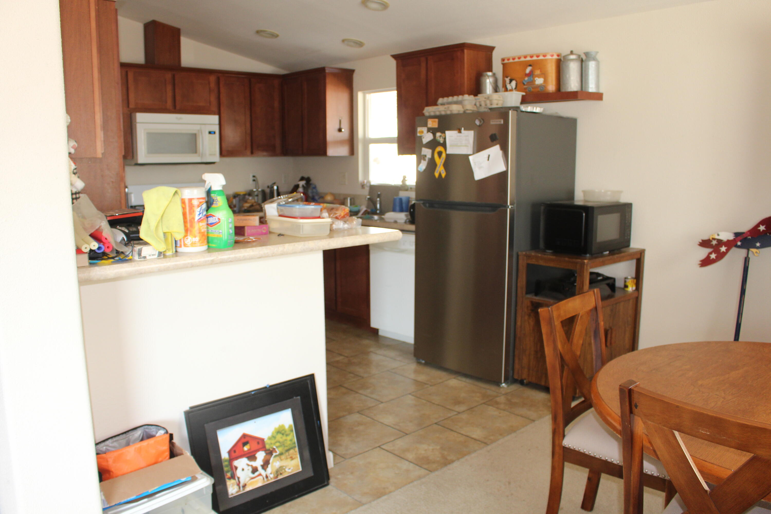 100 S Westwood St #20, Porterville, CA 93257