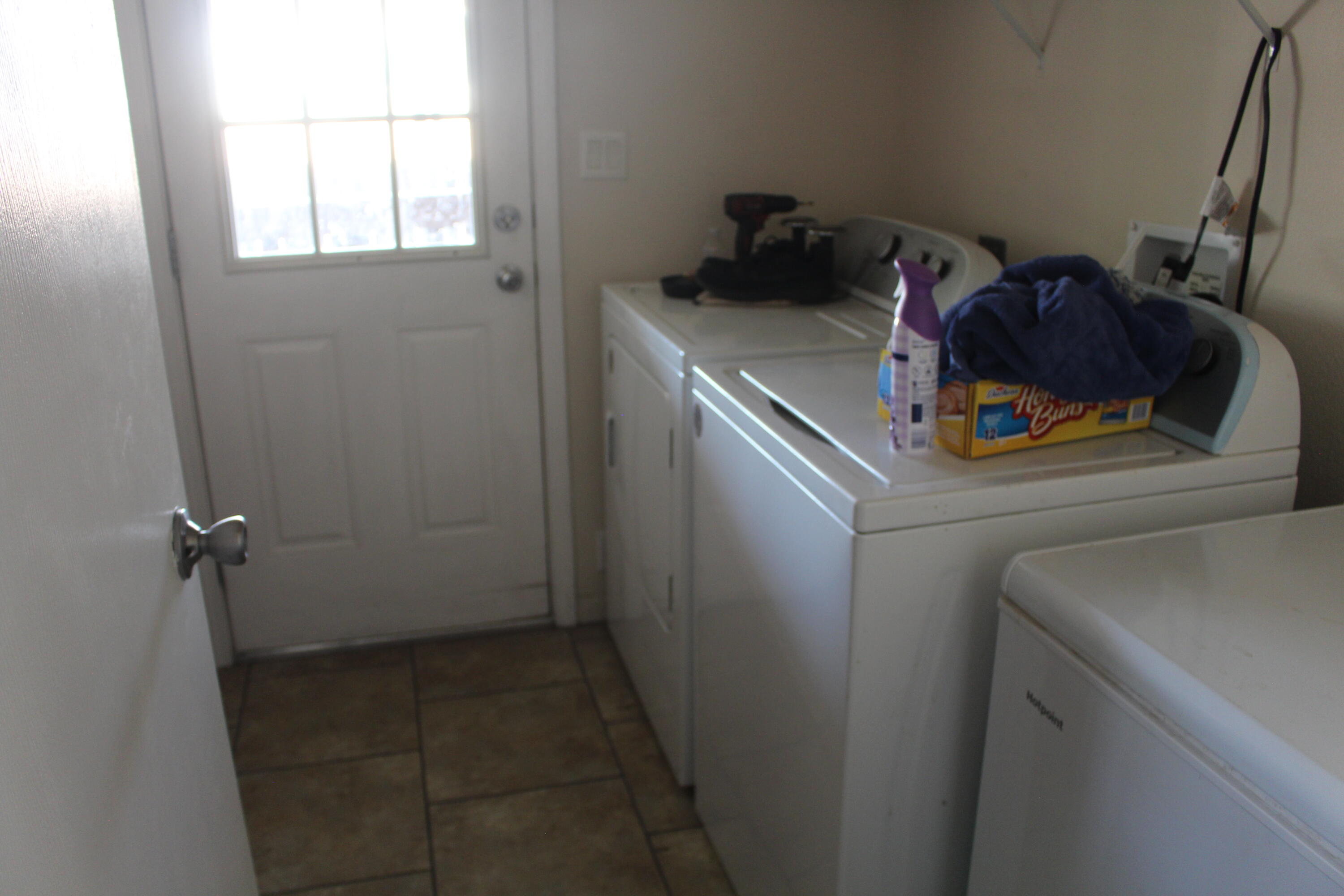 100 S Westwood St #20, Porterville, CA 93257