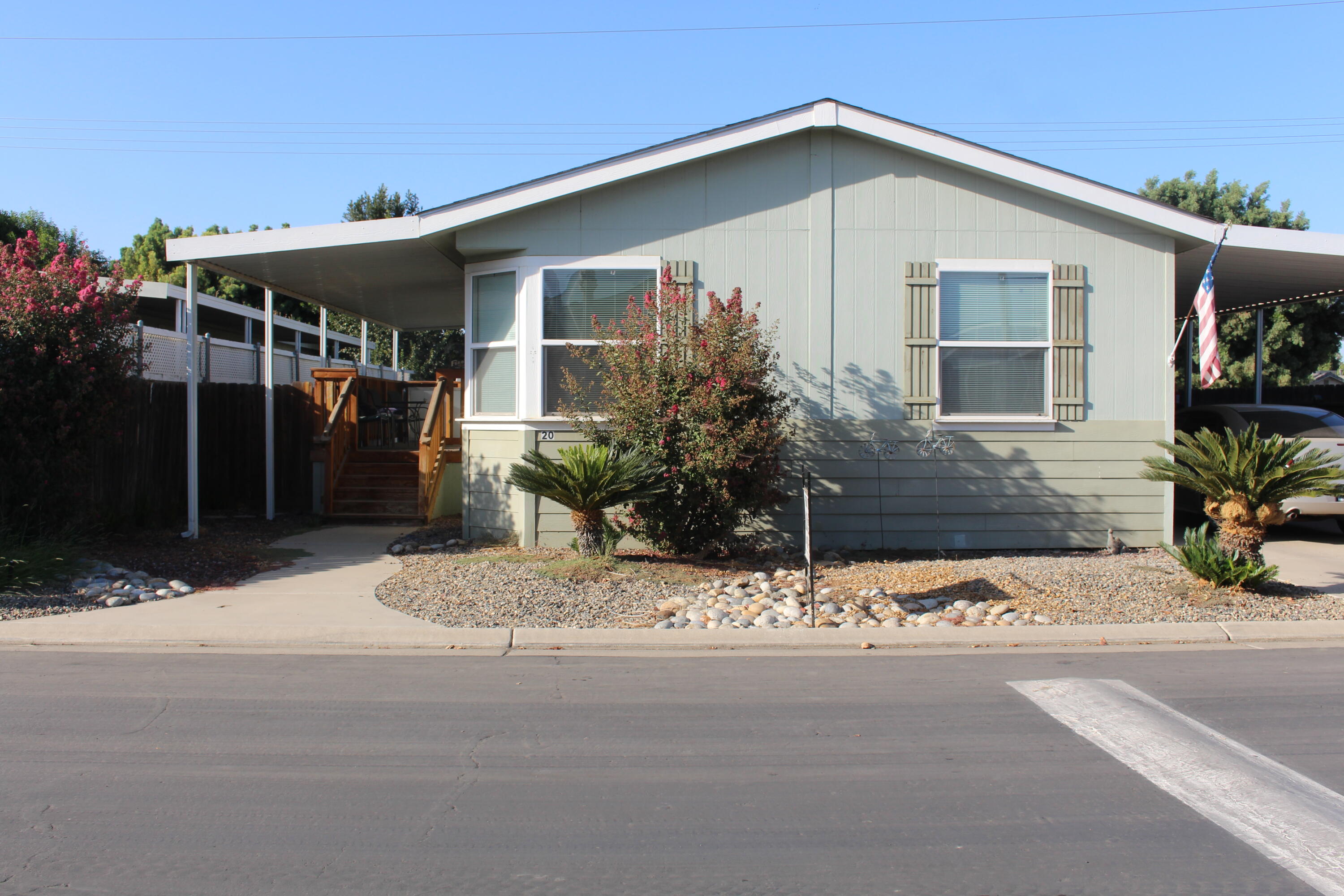100 S Westwood St #20, Porterville, CA 93257