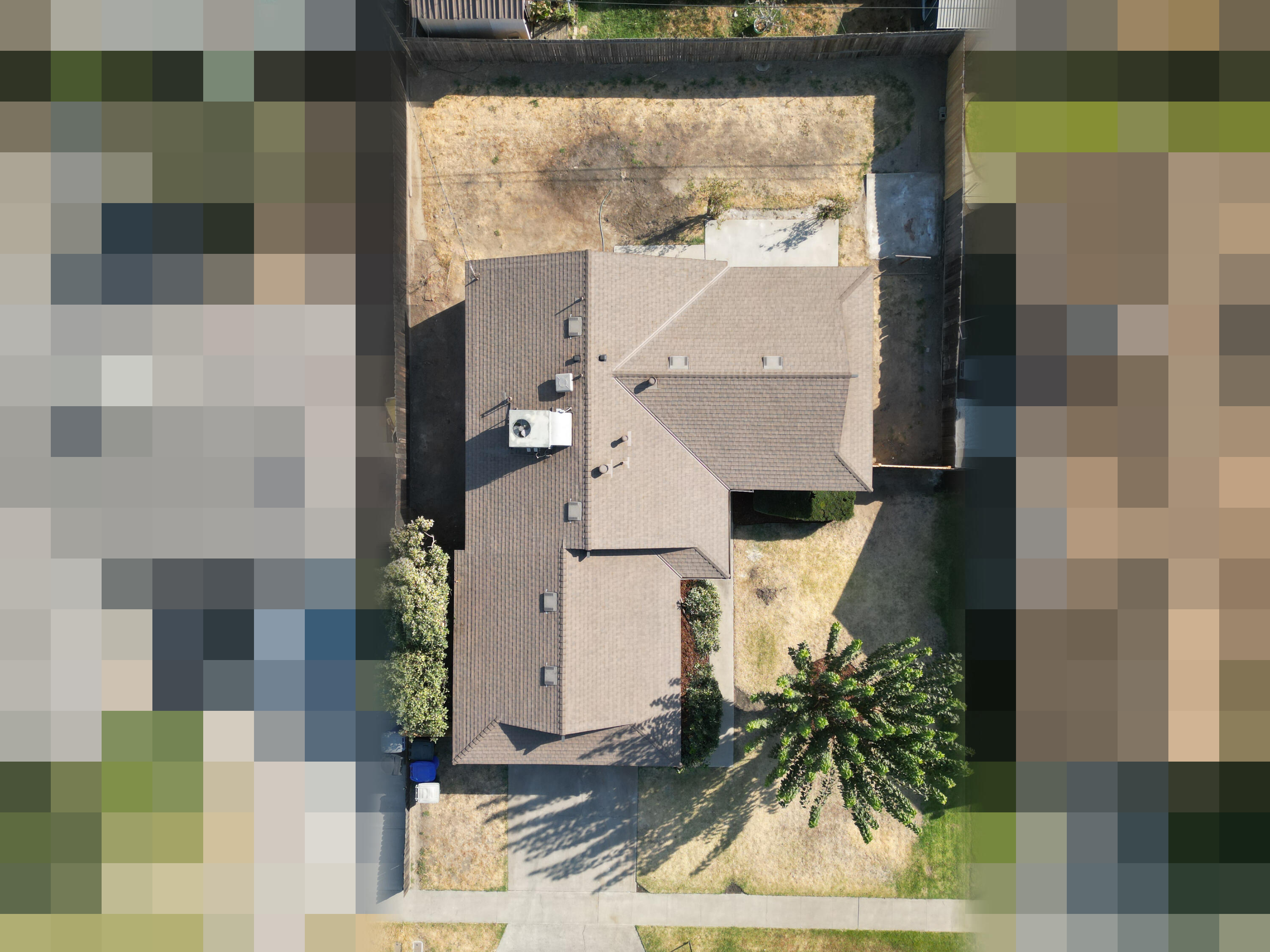 1565 Lark St, Hanford, CA 93230