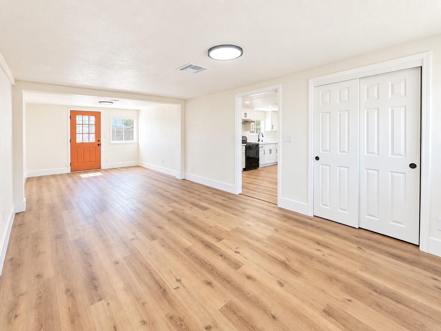 141 W Ashlan Ave, Fresno, CA 93705