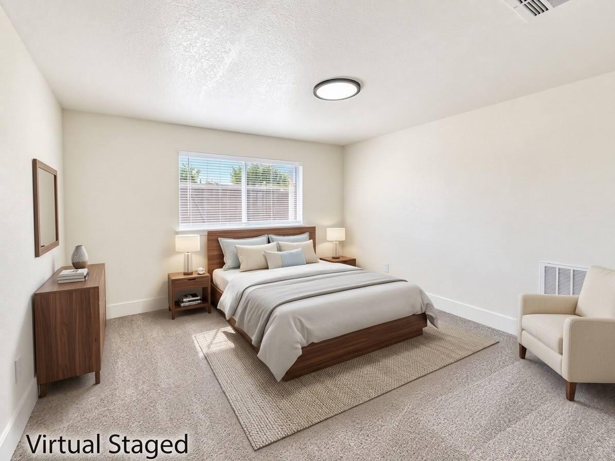 141 W Ashlan Ave, Fresno, CA 93705