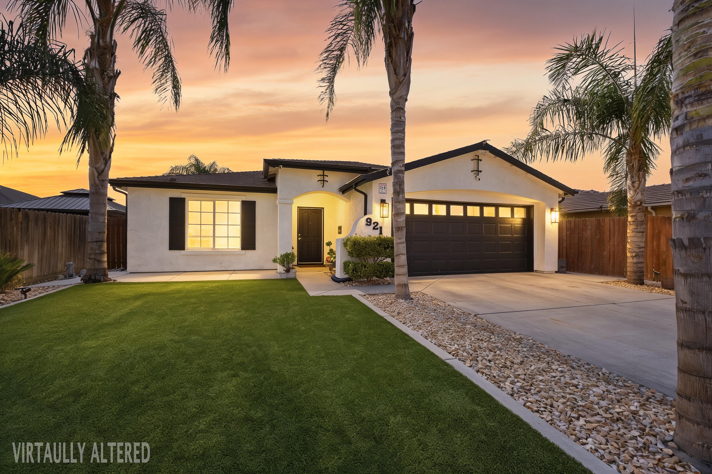 921 Lybarger Ave, Porterville, CA 93257