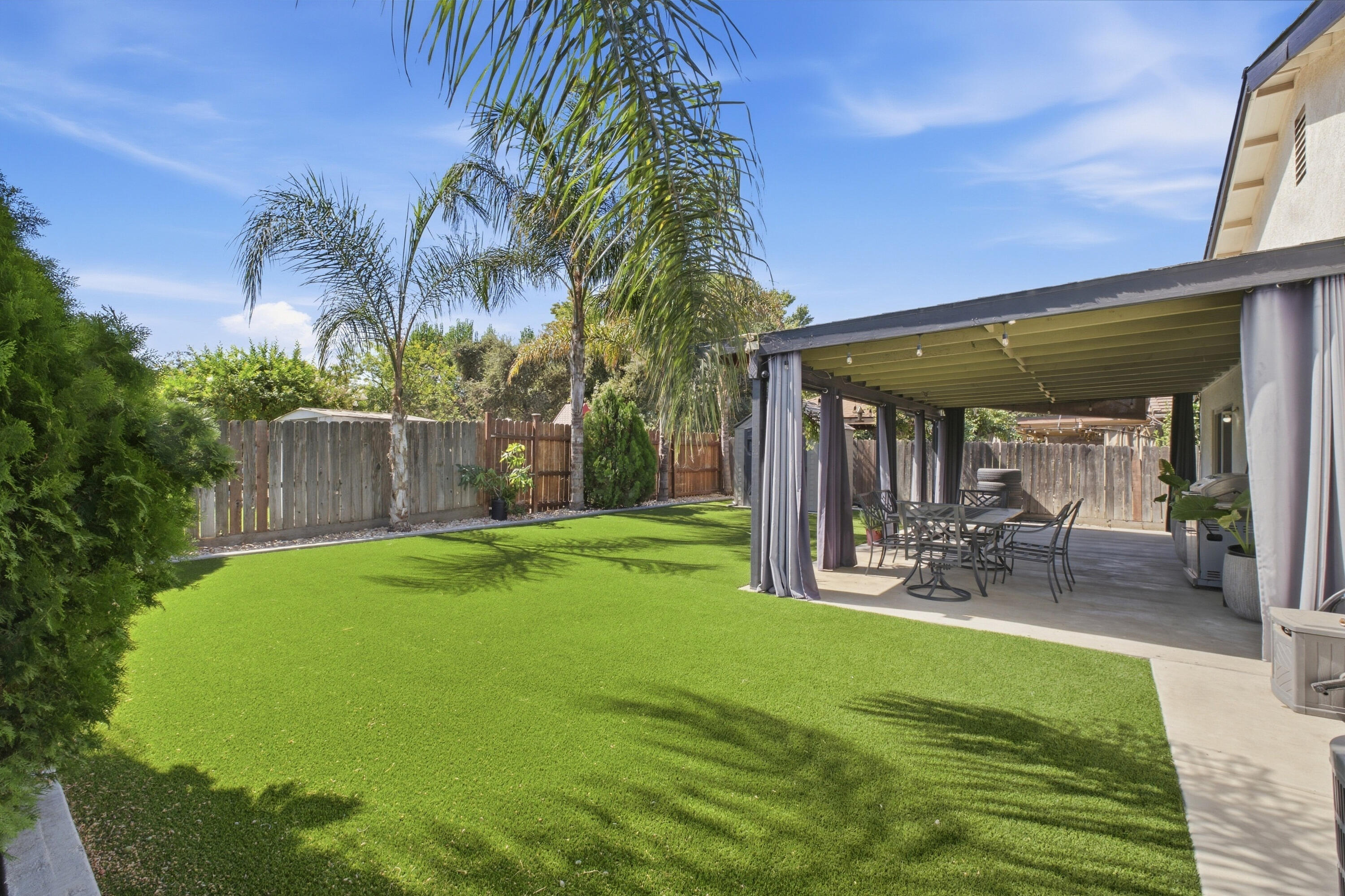 921 Lybarger Ave, Porterville, CA 93257