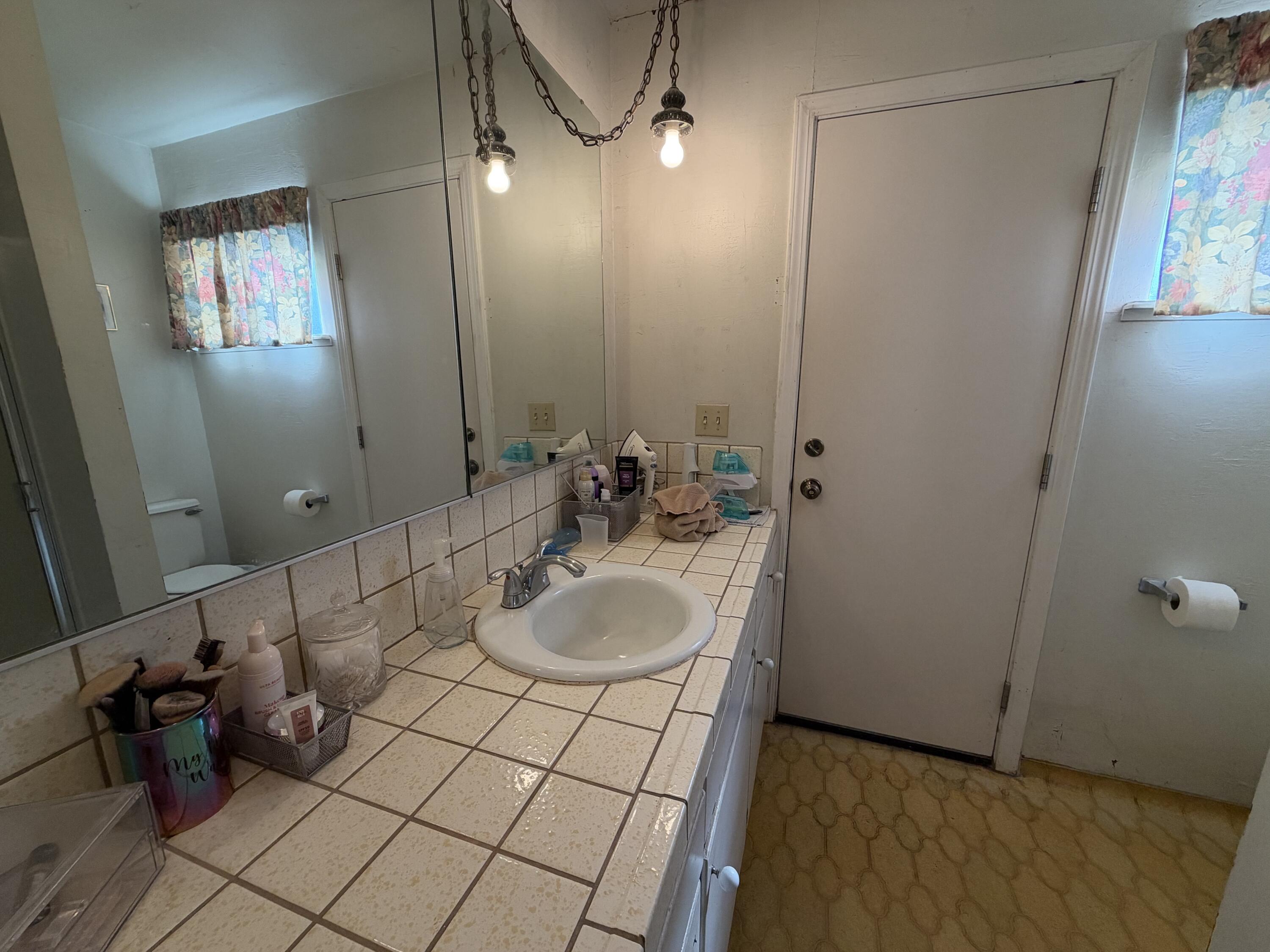 2201 Philip Ave, Corcoran, CA 93212