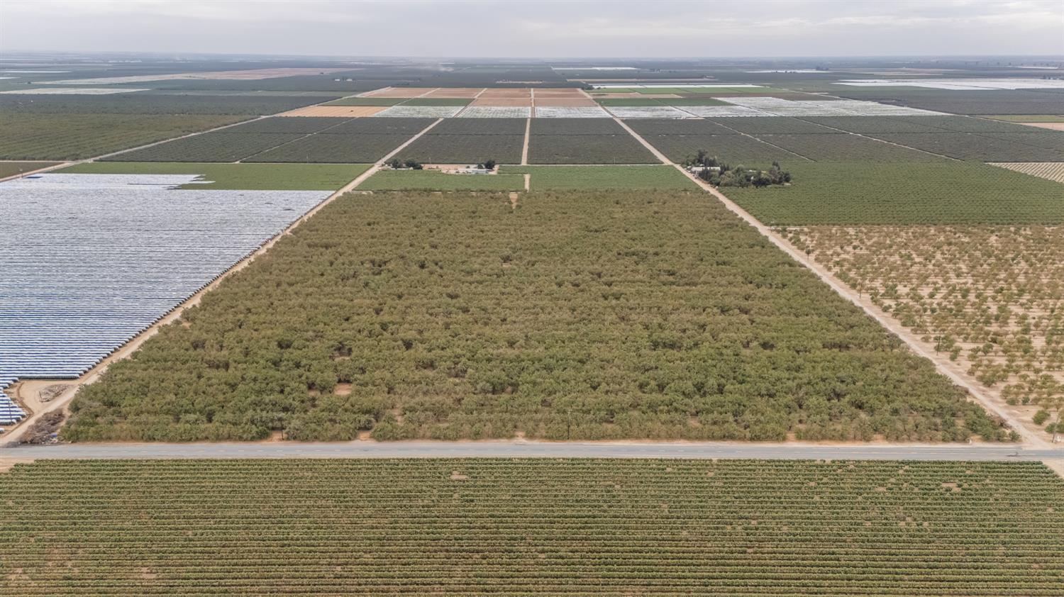 1 Road 164, Earlimart, CA 93219