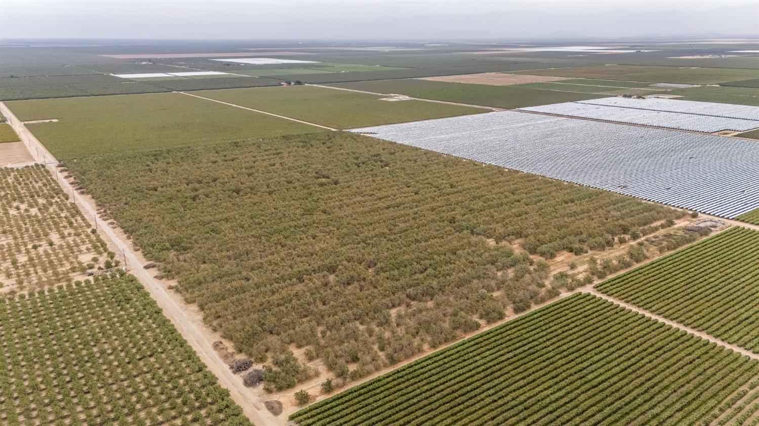 1 Road 164, Earlimart, CA 93219