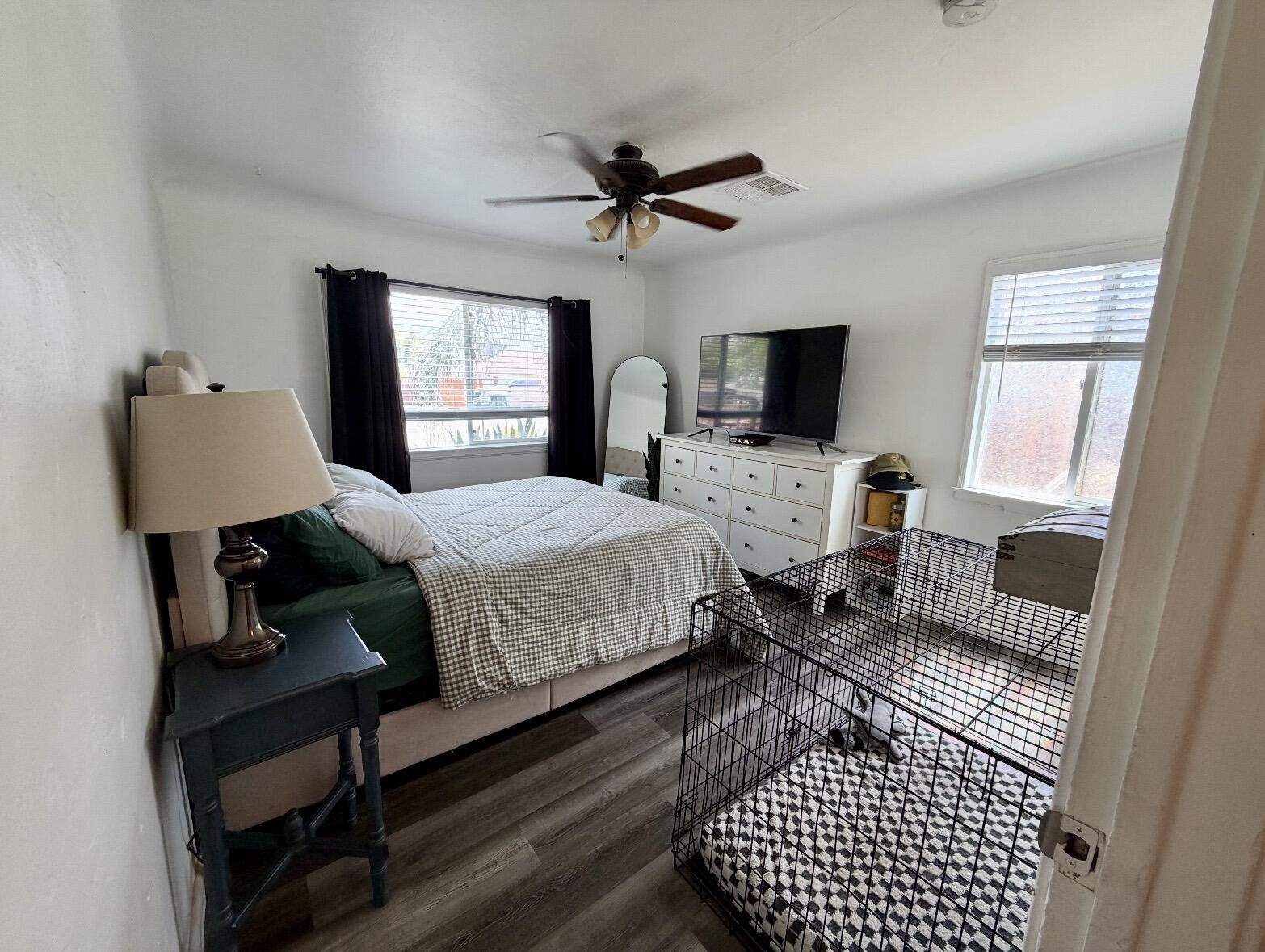 1826 Mckinley Ave, Hanford, CA 93230