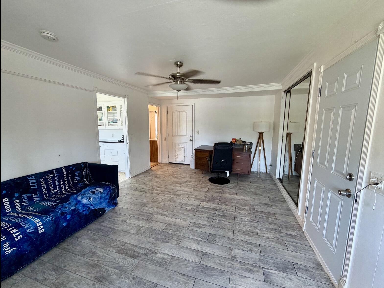 1826 Mckinley Ave, Hanford, CA 93230