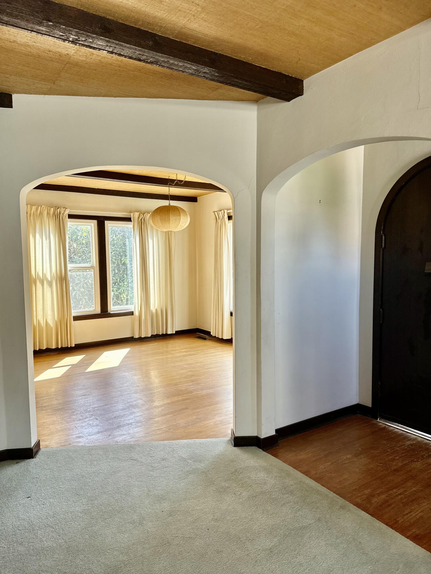 237 Portola Ave, Exeter, CA 93221