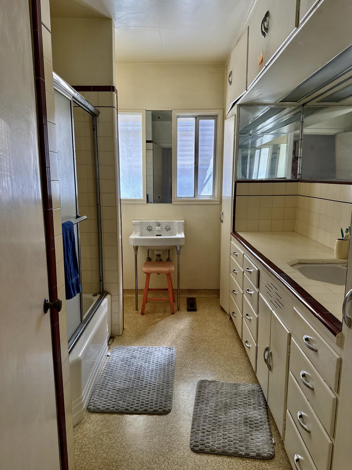 237 Portola Ave, Exeter, CA 93221
