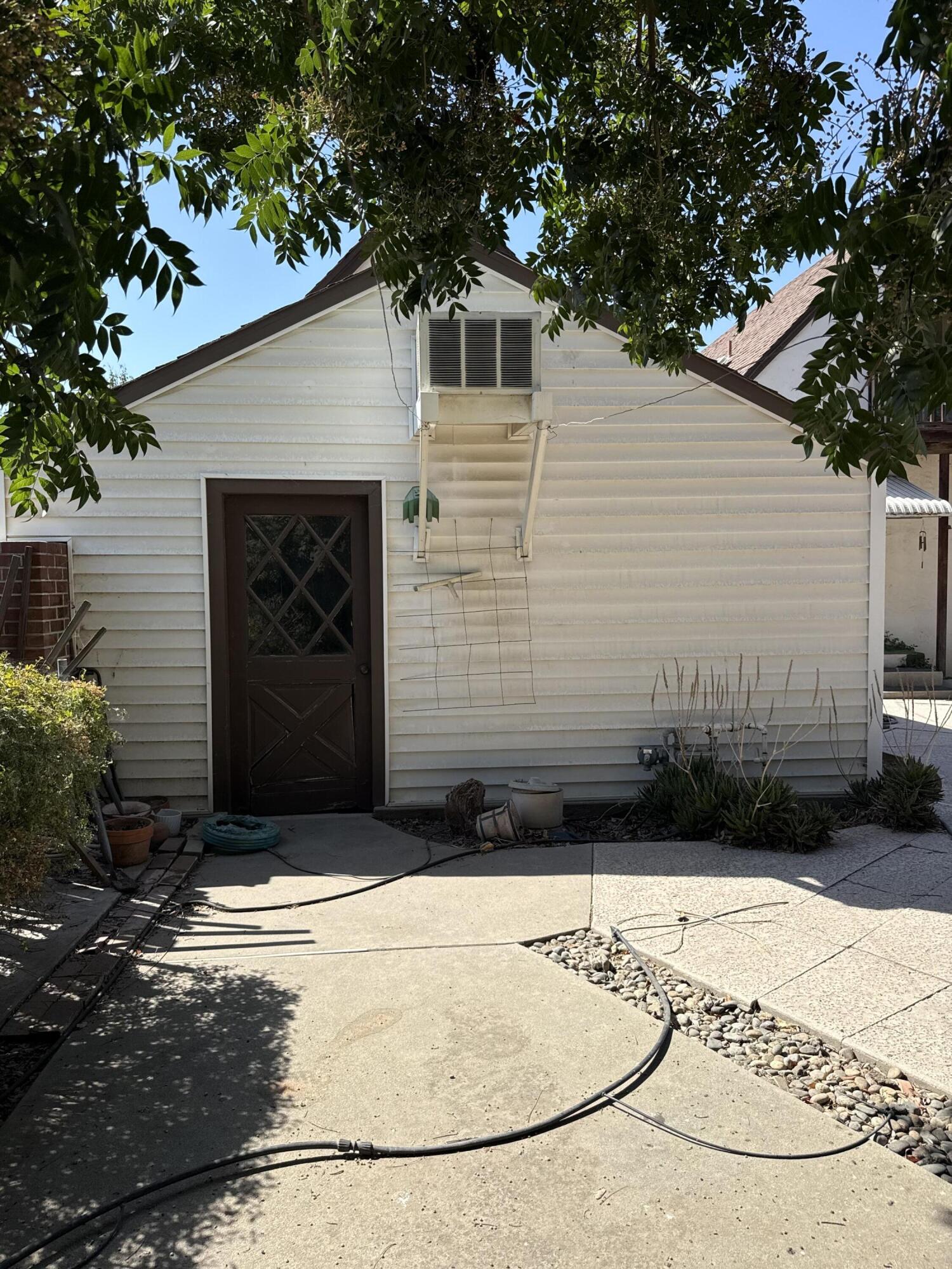 237 Portola Ave, Exeter, CA 93221