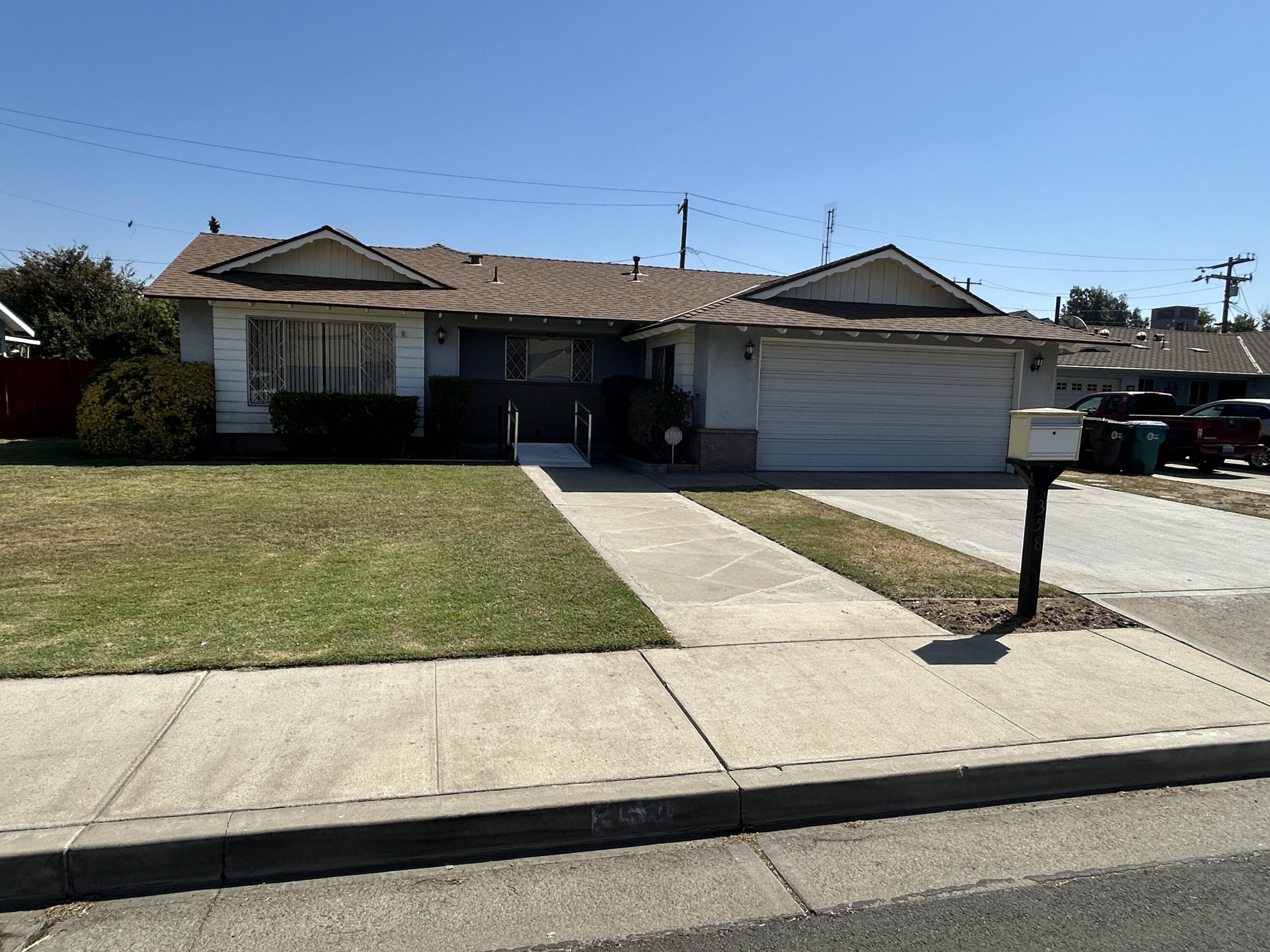 358 N Indiana St, Porterville, CA 93257