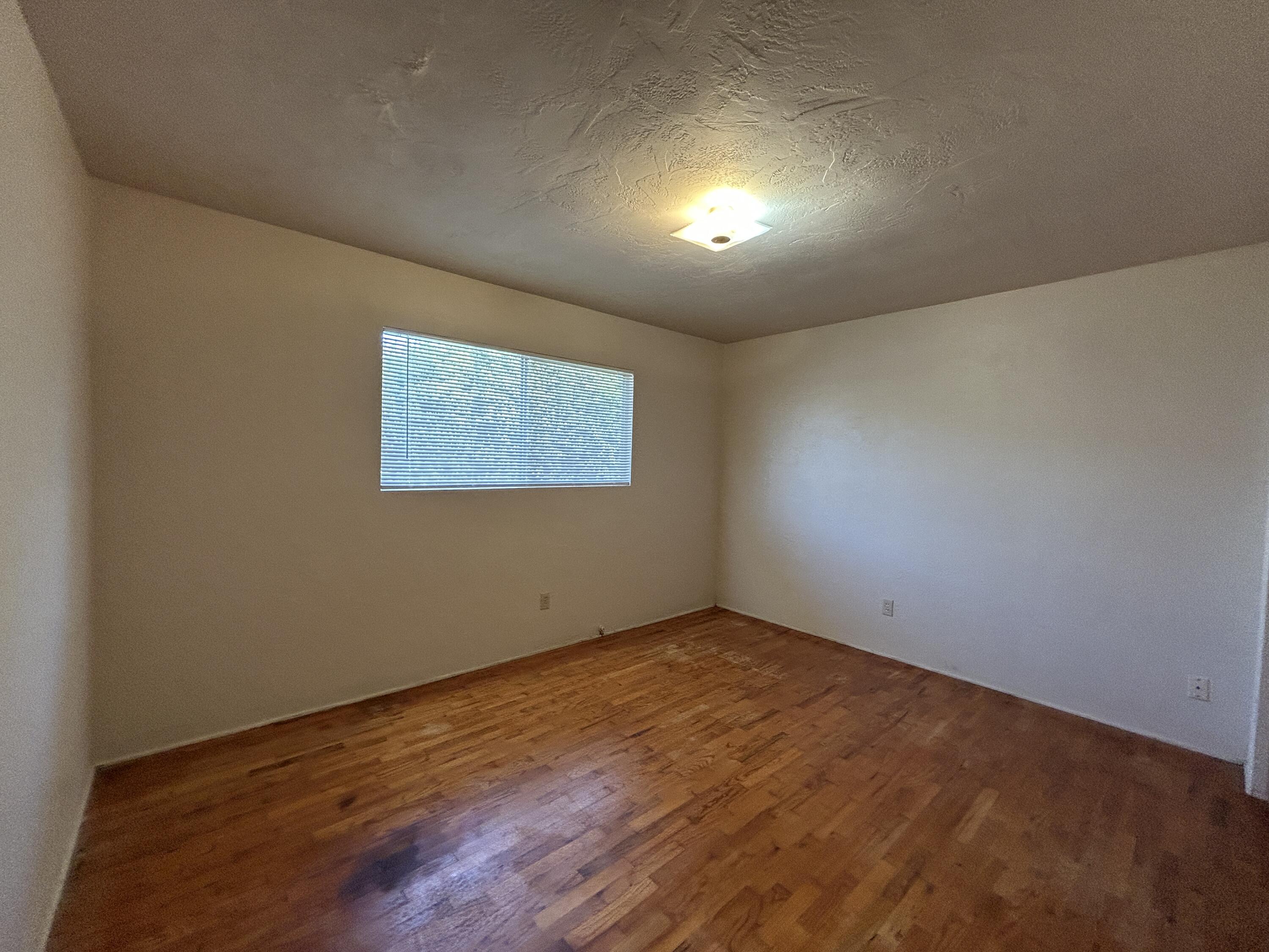 358 N Indiana St, Porterville, CA 93257