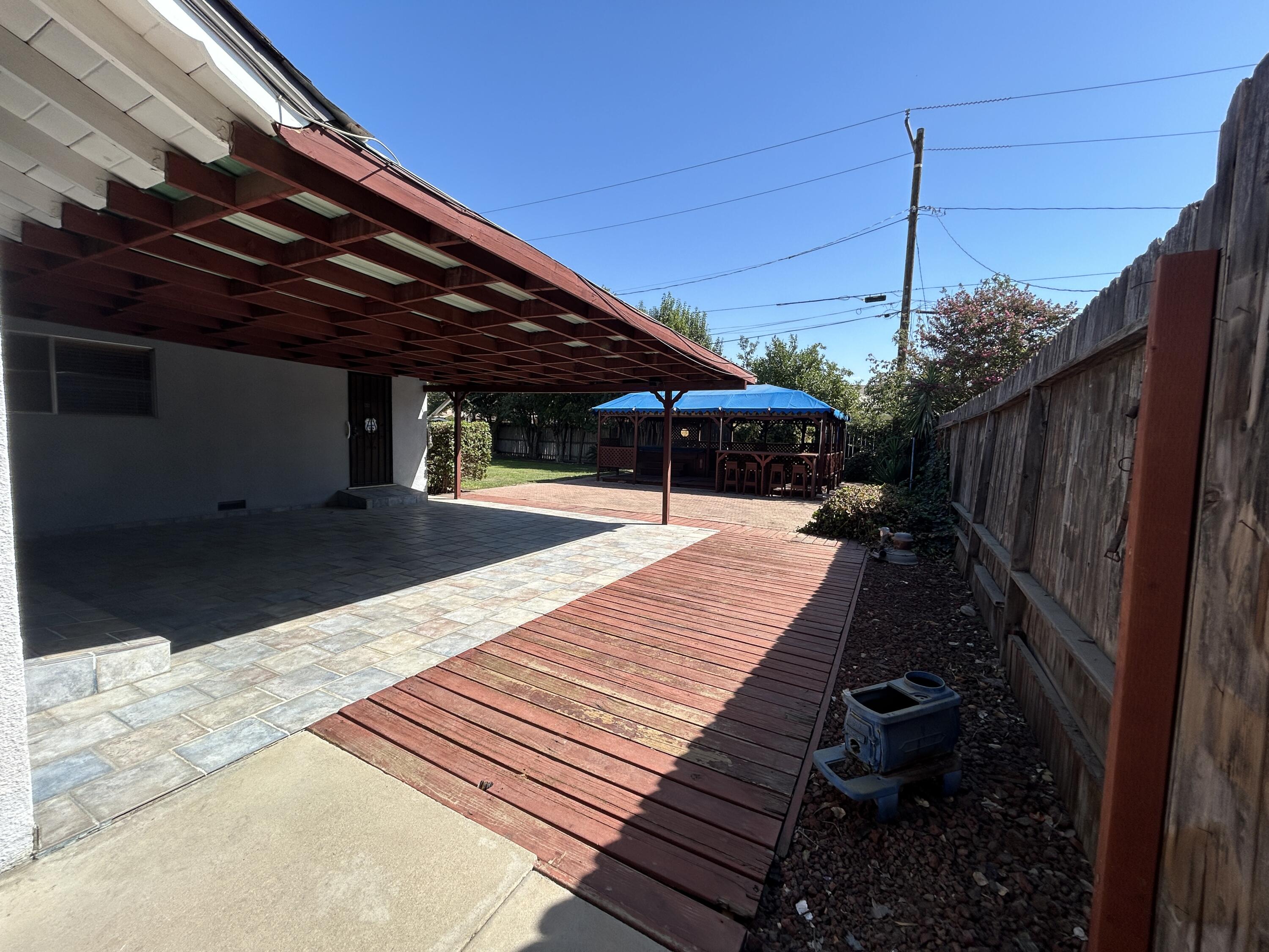 358 N Indiana St, Porterville, CA 93257