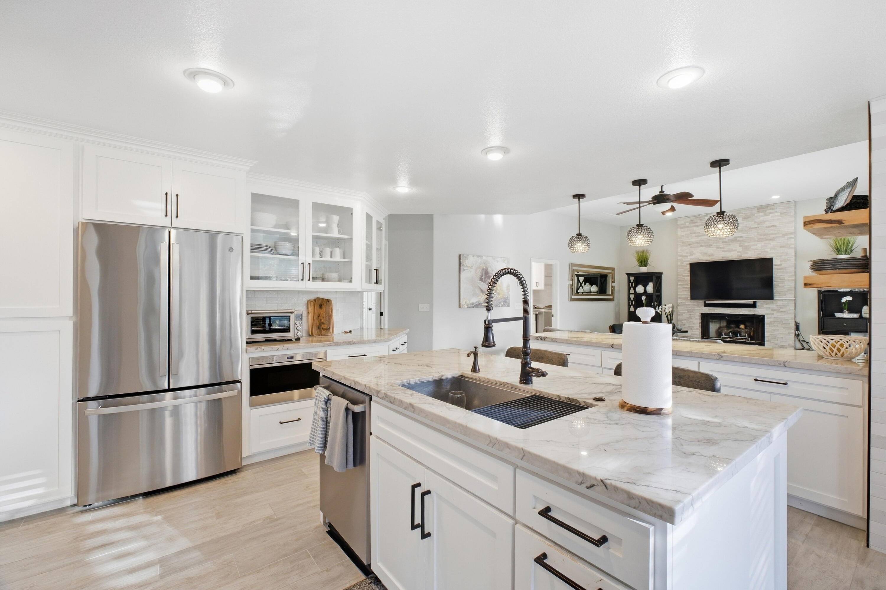 3145 S Bridge St, Visalia, CA 93277
