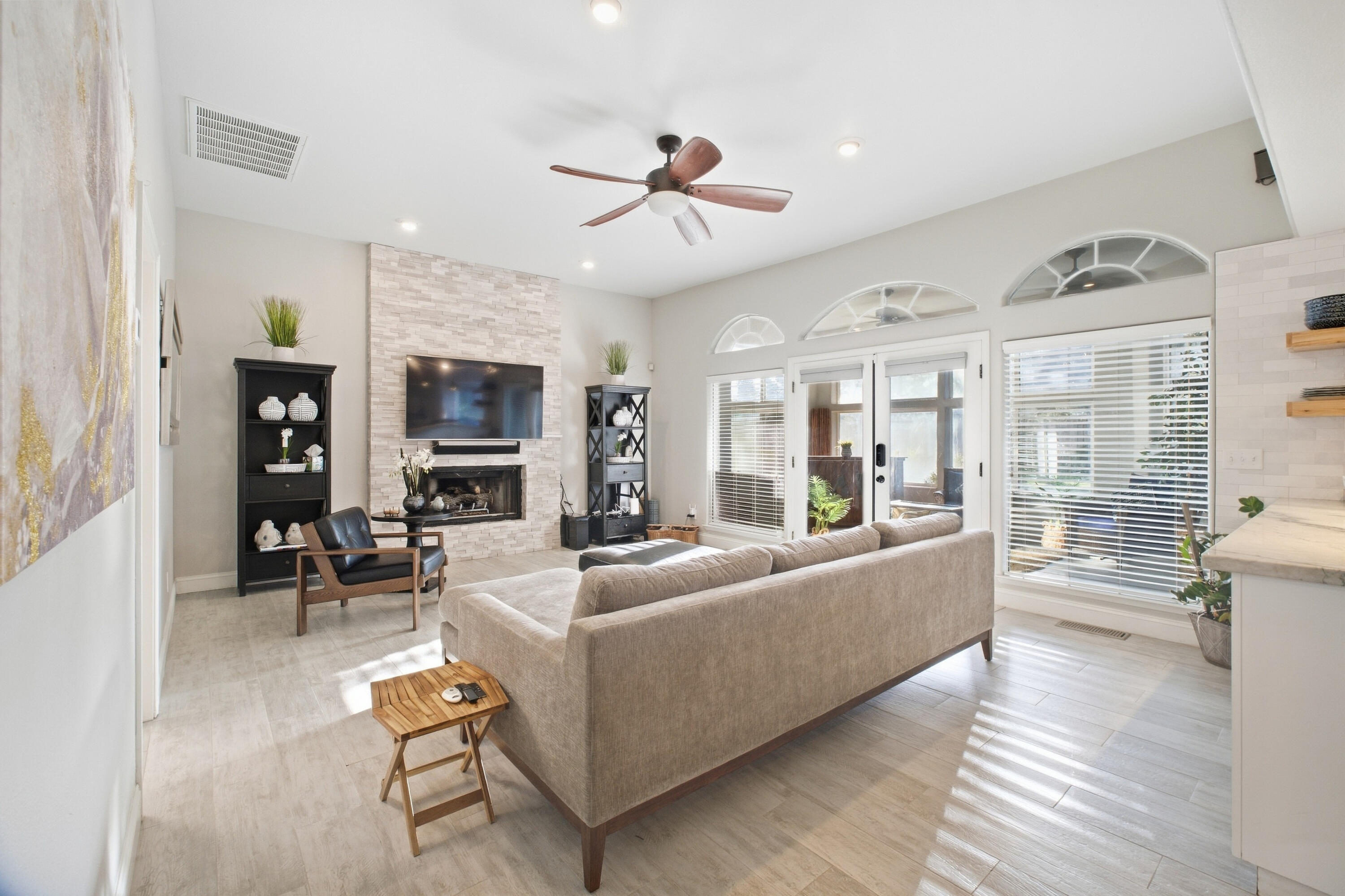 3145 S Bridge St, Visalia, CA 93277