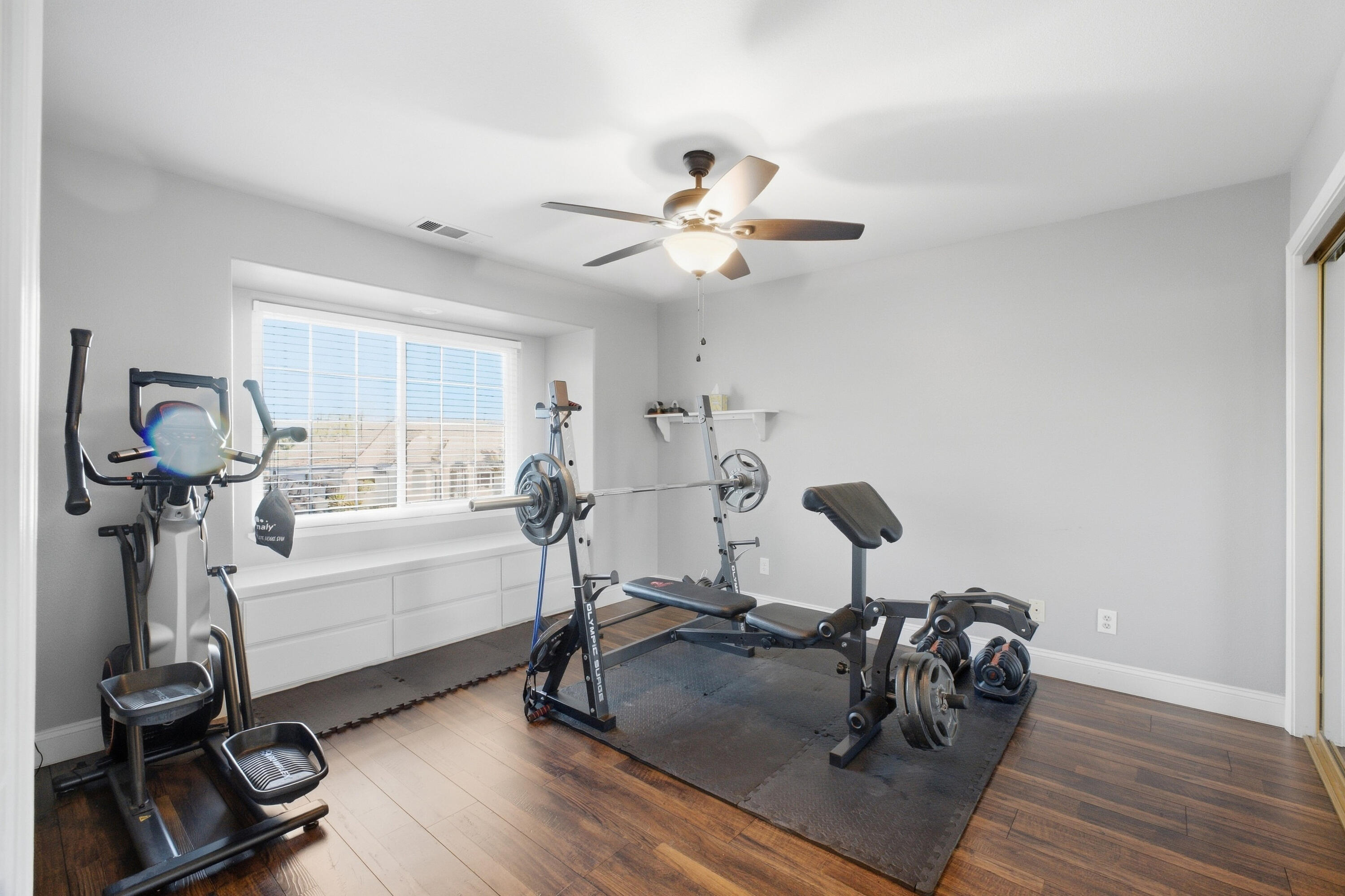 3145 S Bridge St, Visalia, CA 93277