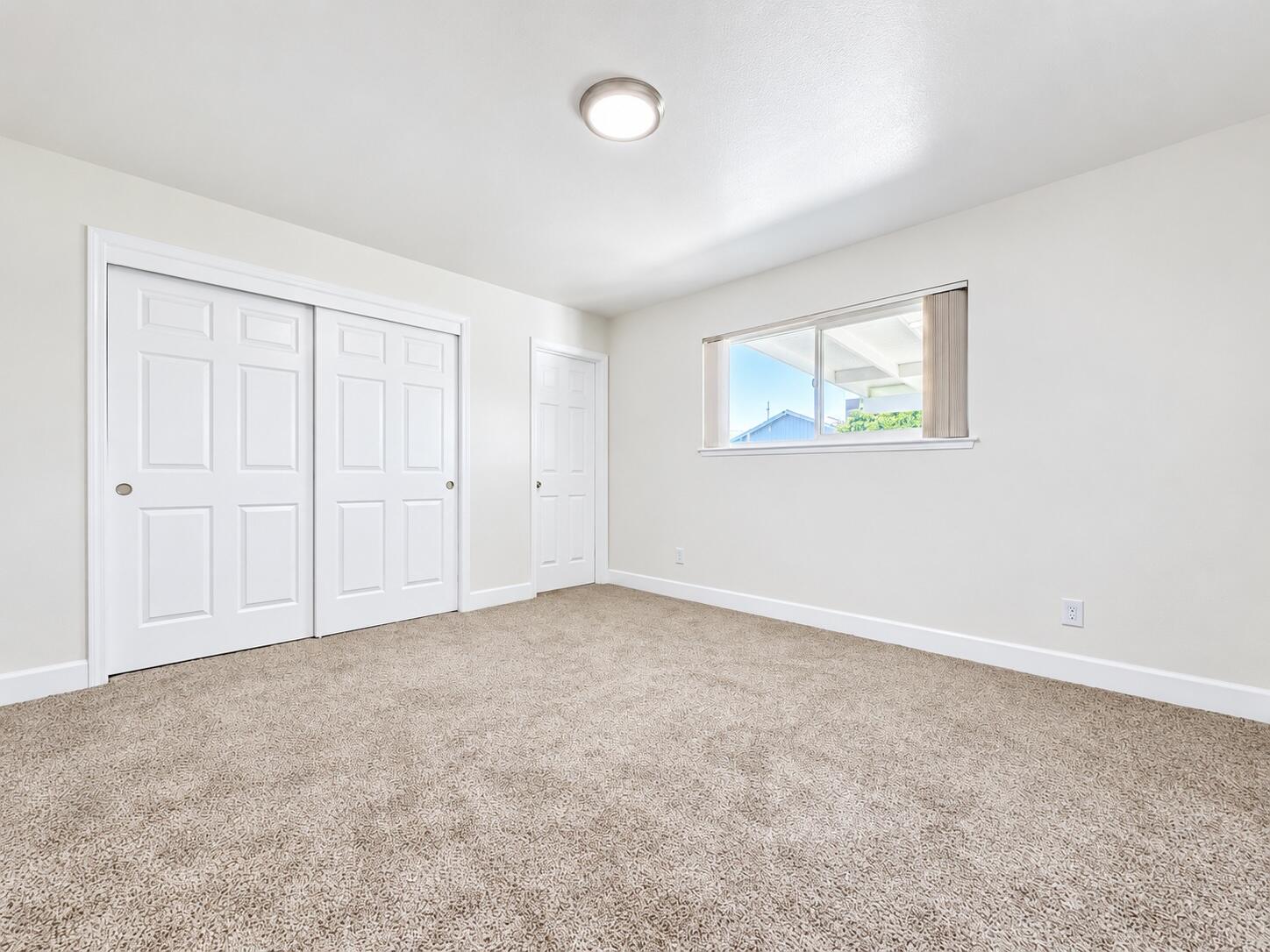 3721 W Country Ave, Visalia, CA 93277