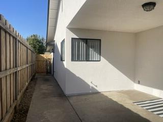 2839 W Hemlock Ct, Visalia, CA 93277