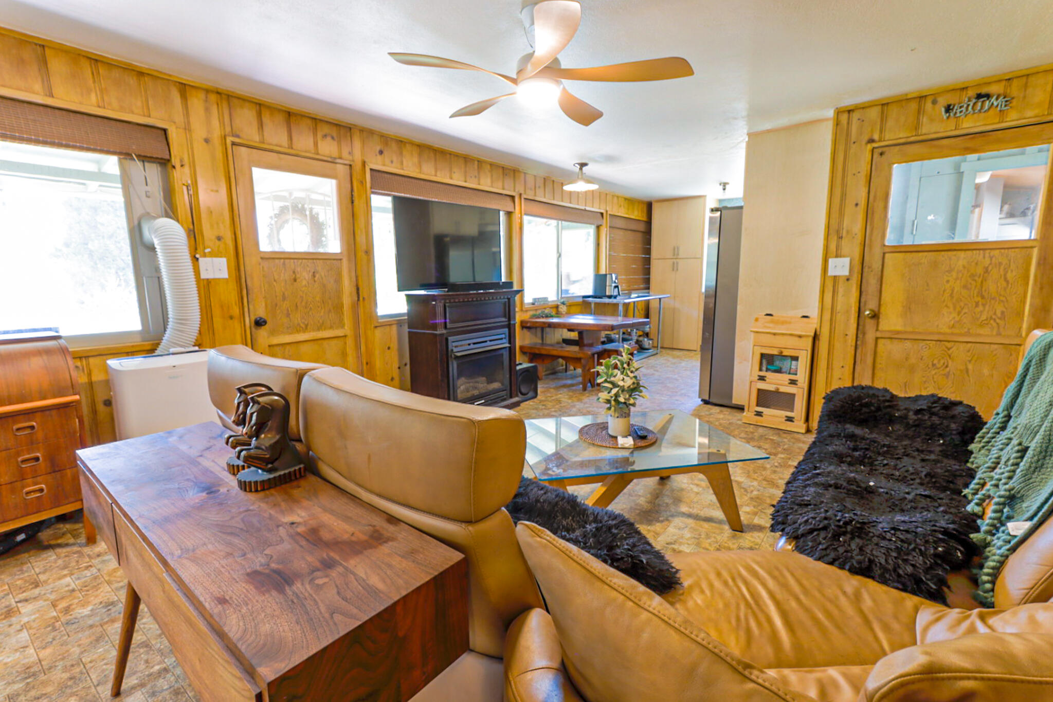 427 Sutherland Dr, Springville, CA 93265