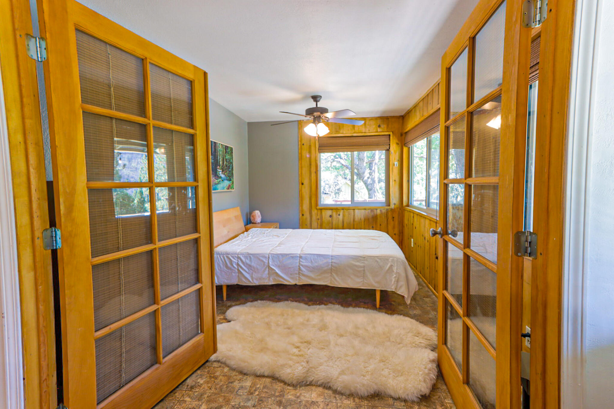 427 Sutherland Dr, Springville, CA 93265
