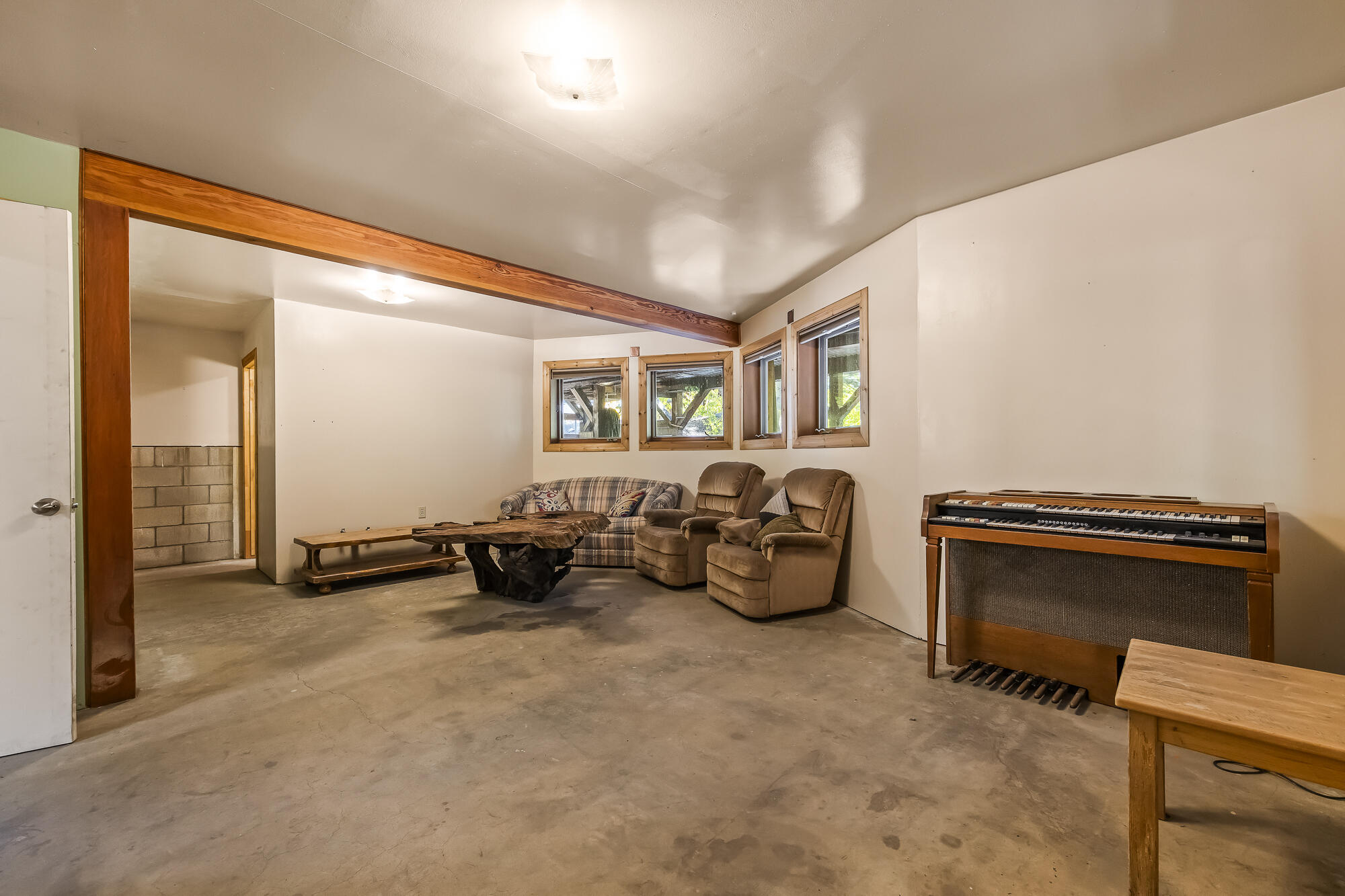 57072 Tamarack, Springville, CA 93265
