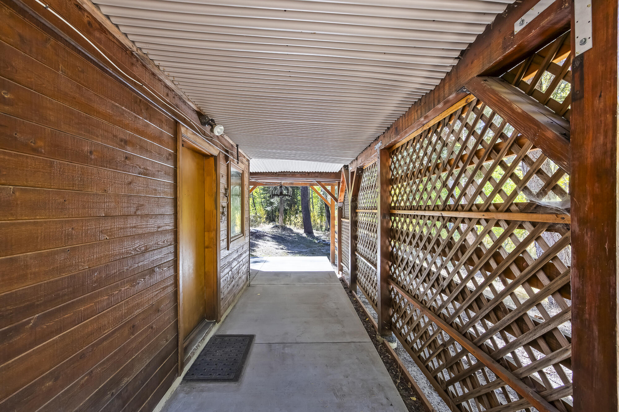 57072 Tamarack, Springville, CA 93265