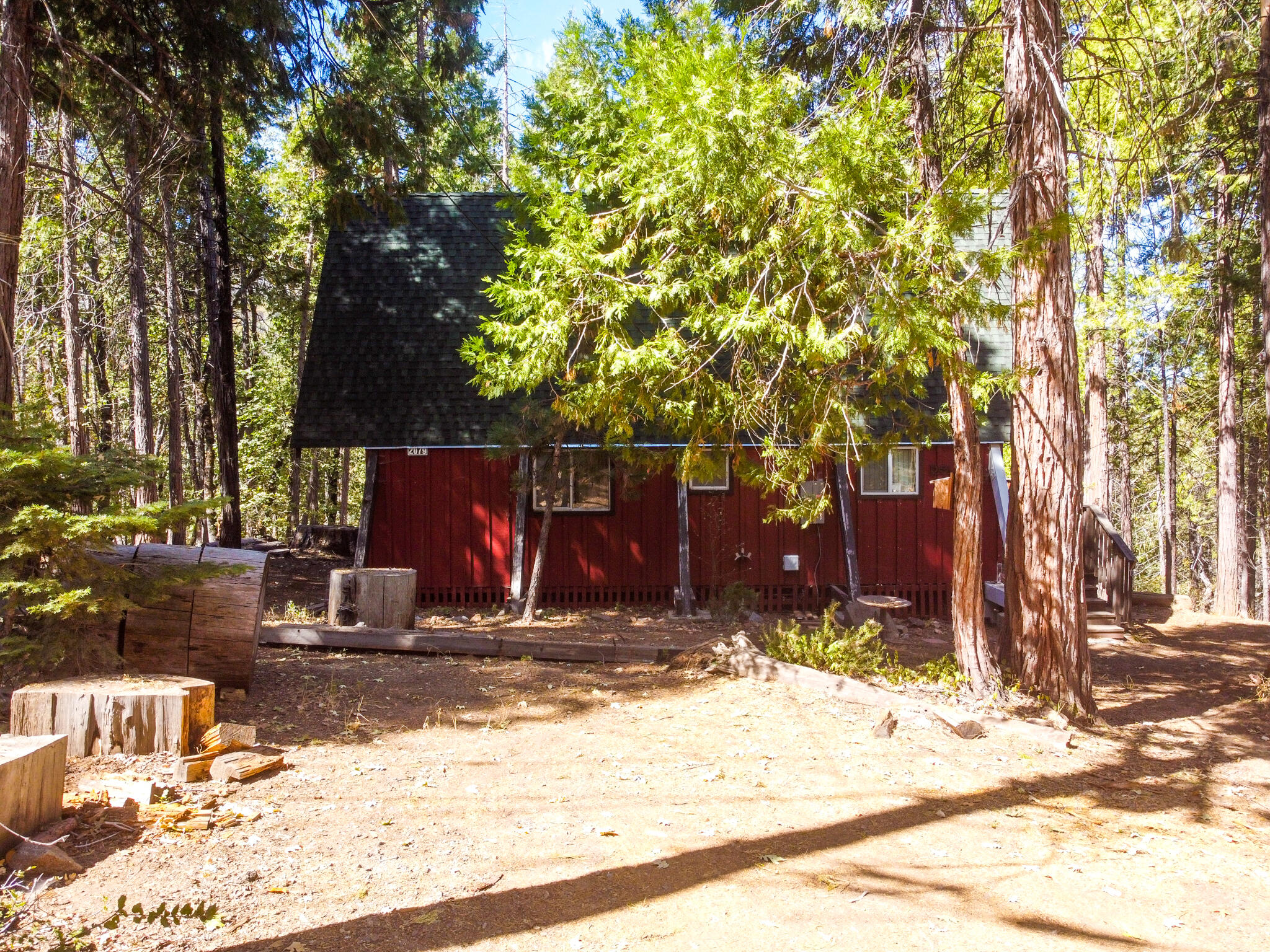 2079 John Gerney Dr, Springville, CA 93265