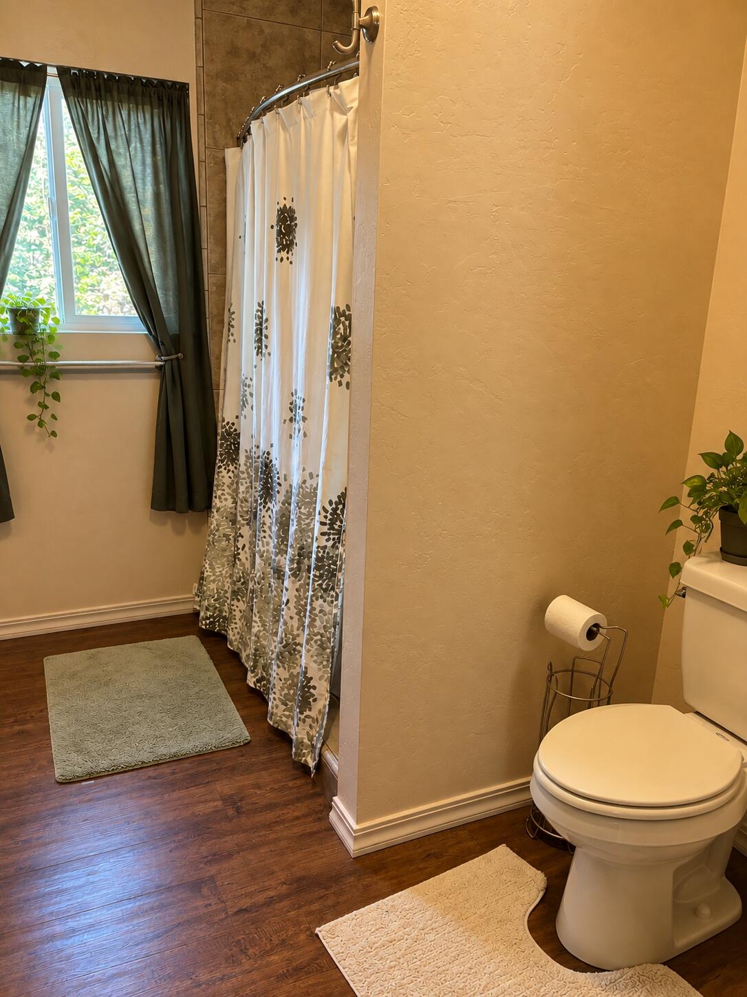 2079 John Gerney Dr, Springville, CA 93265