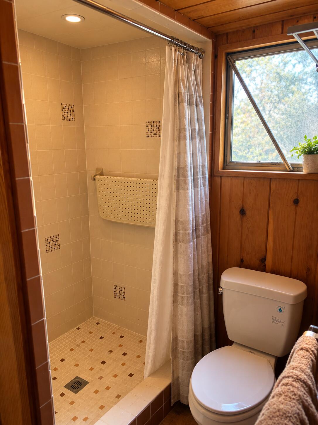 2079 John Gerney Dr, Springville, CA 93265