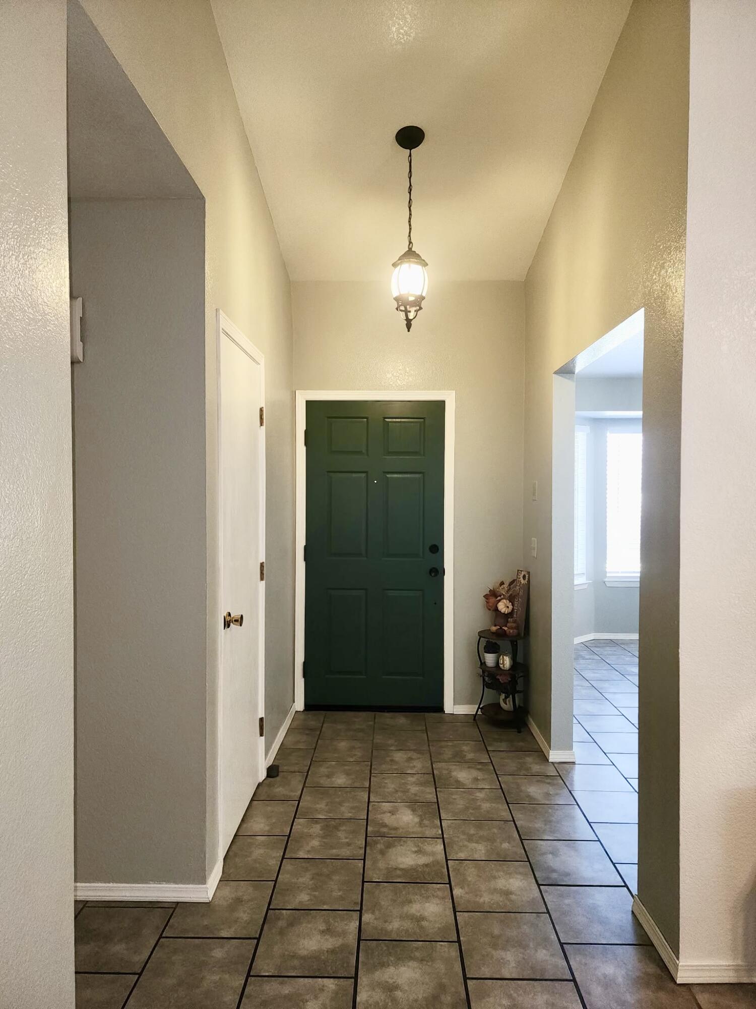 4235 W Mission Ct, Visalia, CA 93277