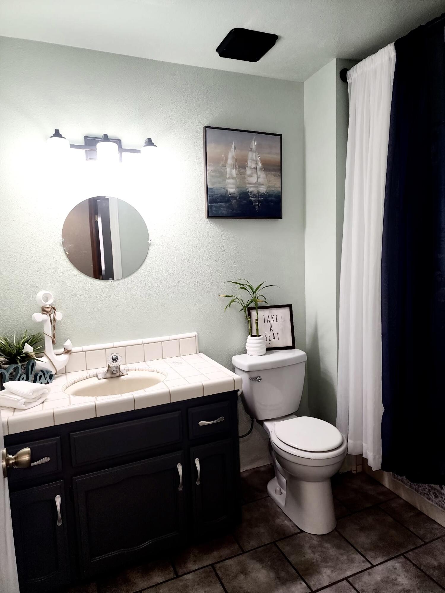 4235 W Mission Ct, Visalia, CA 93277