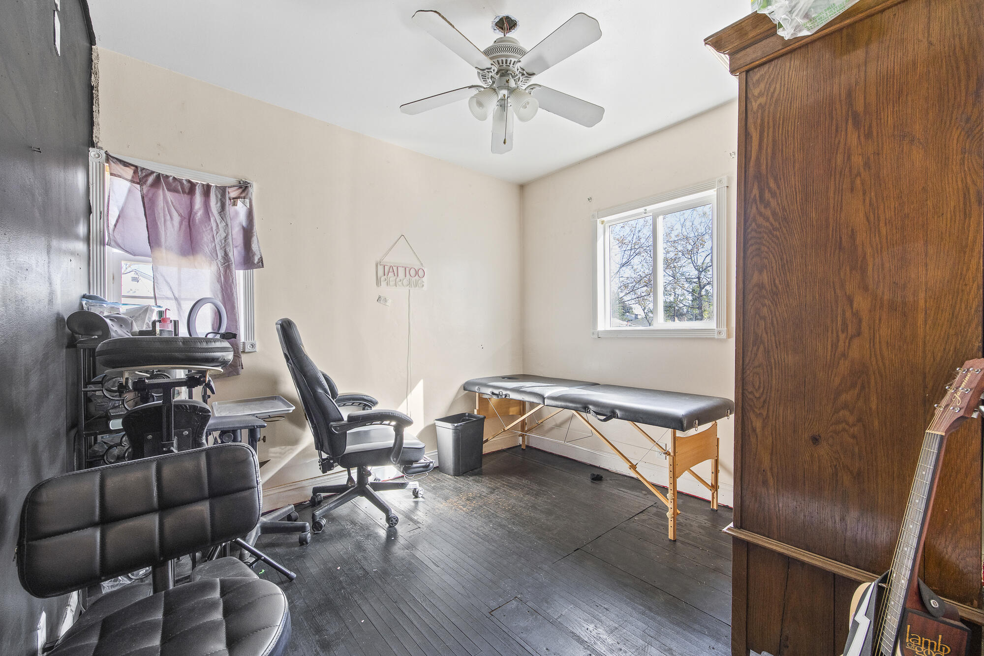 515 Neville St, Hanford, CA 93230