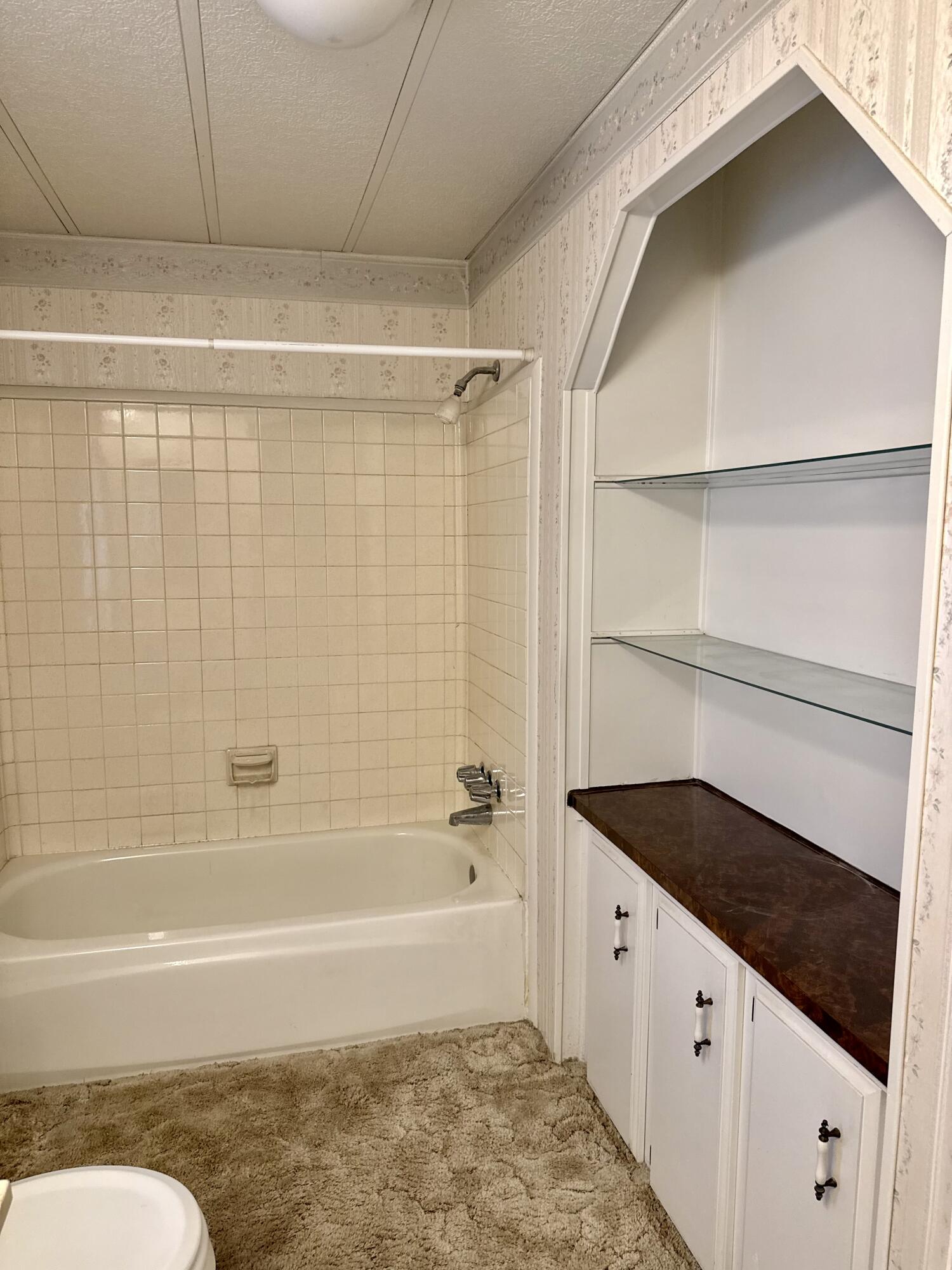 2627 W Midvalley Ave #127, Visalia, CA 93277