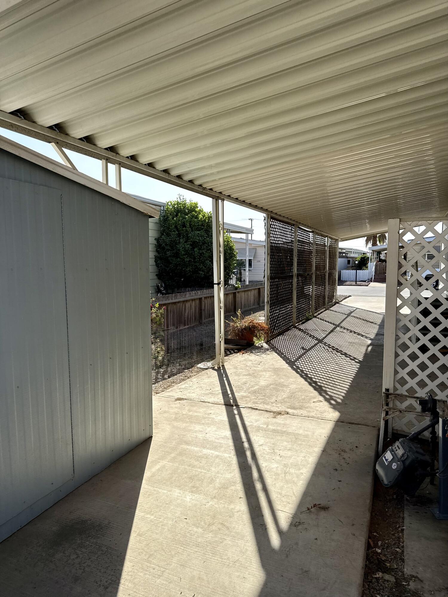 2627 W Midvalley Ave #127, Visalia, CA 93277