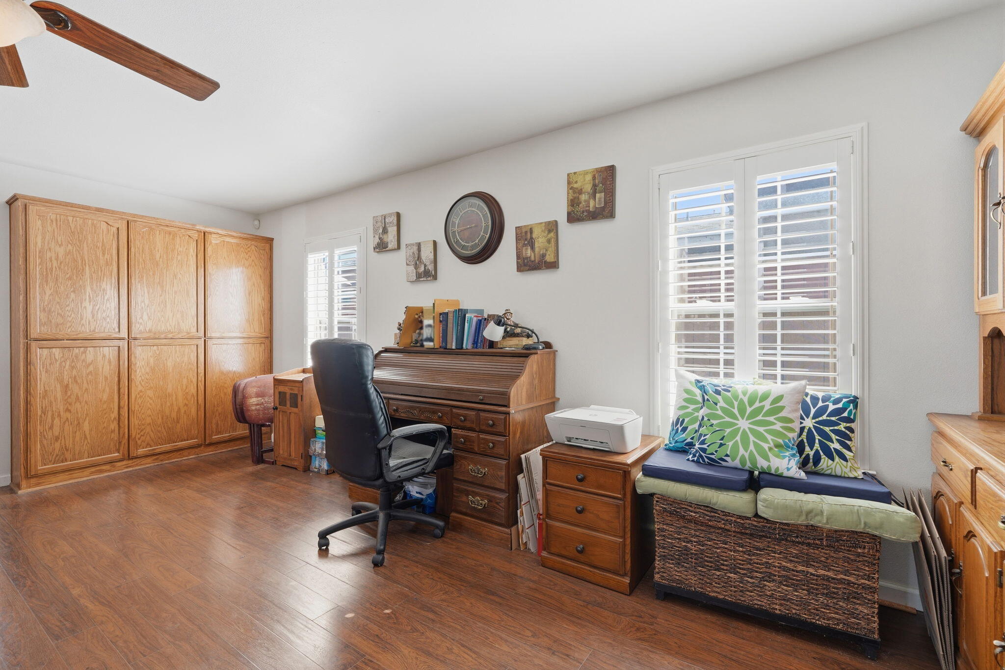 403 E Elm St, Hanford, CA 93230