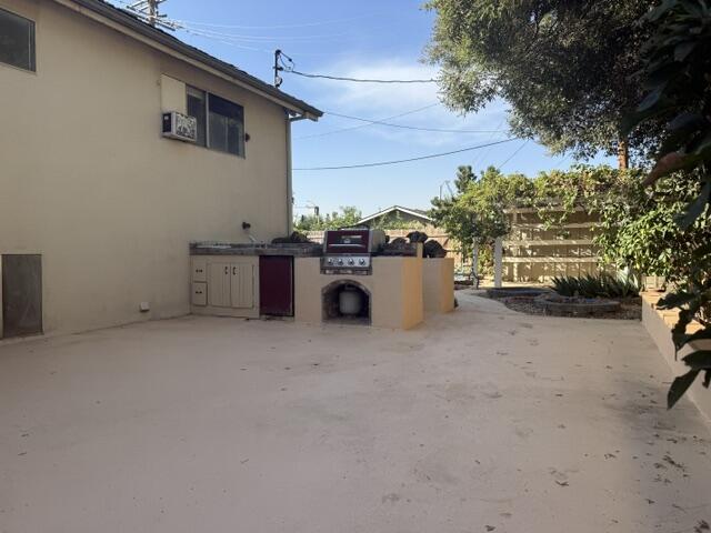1234 S Demaree St, Visalia, CA 93277