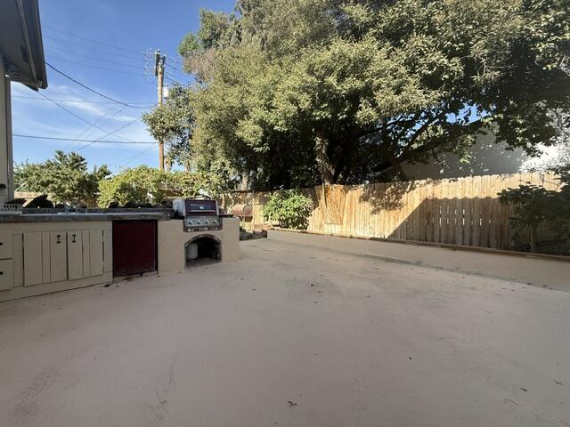1234 S Demaree St, Visalia, CA 93277