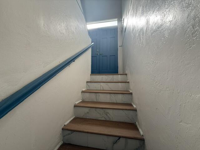 1234 S Demaree St, Visalia, CA 93277