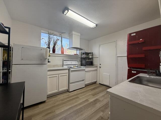 1234 S Demaree St, Visalia, CA 93277