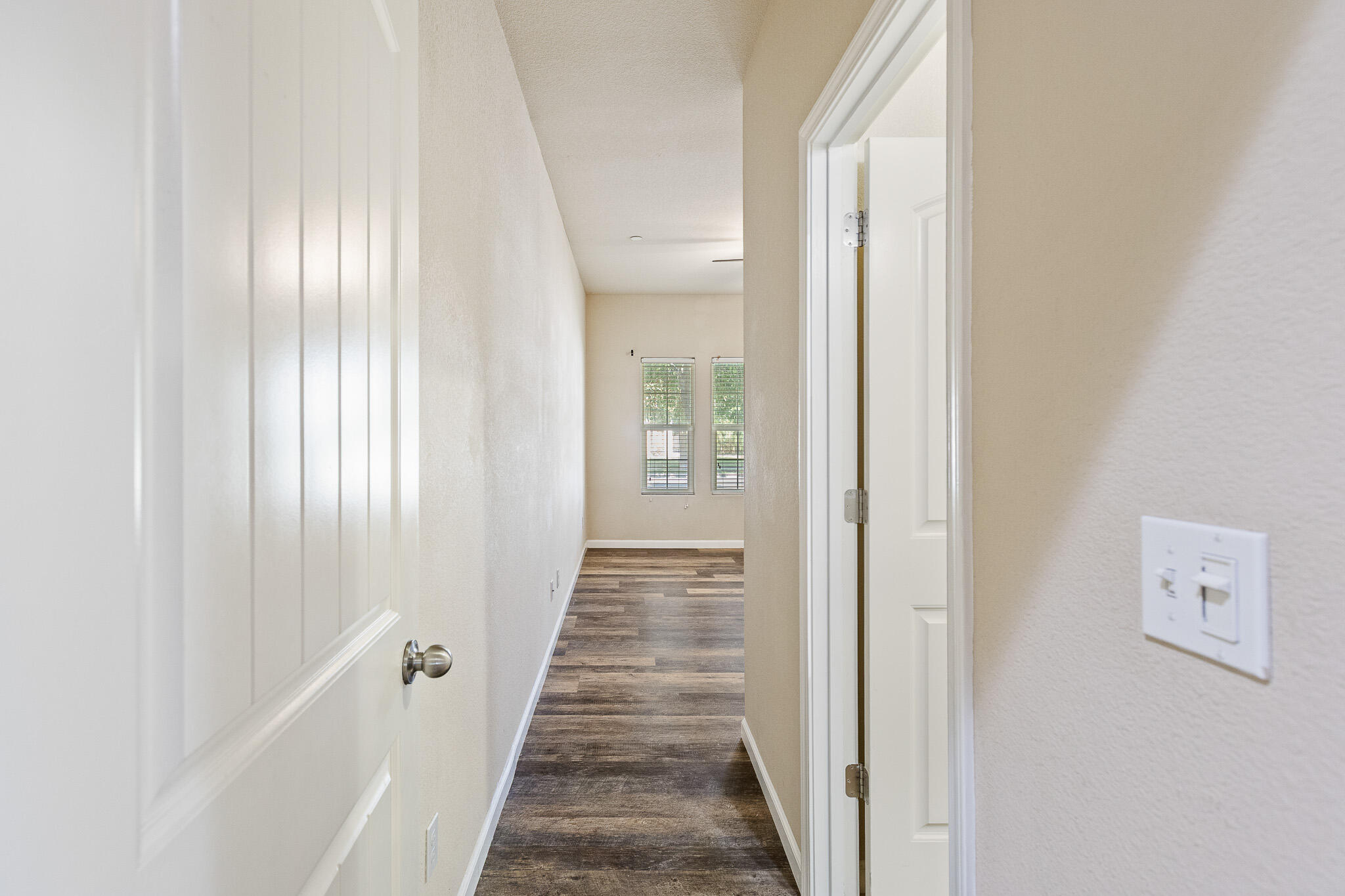 4039 W Buena Vista Ave, Visalia, CA 93291